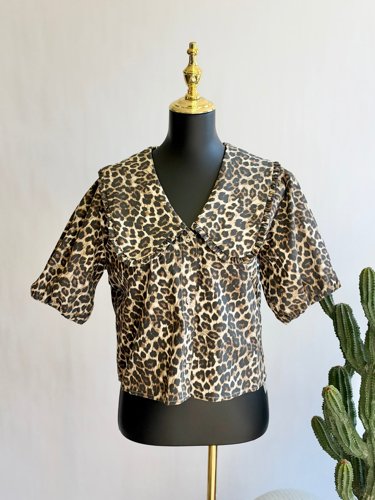 The Darling Leopard Peter Pan Top
