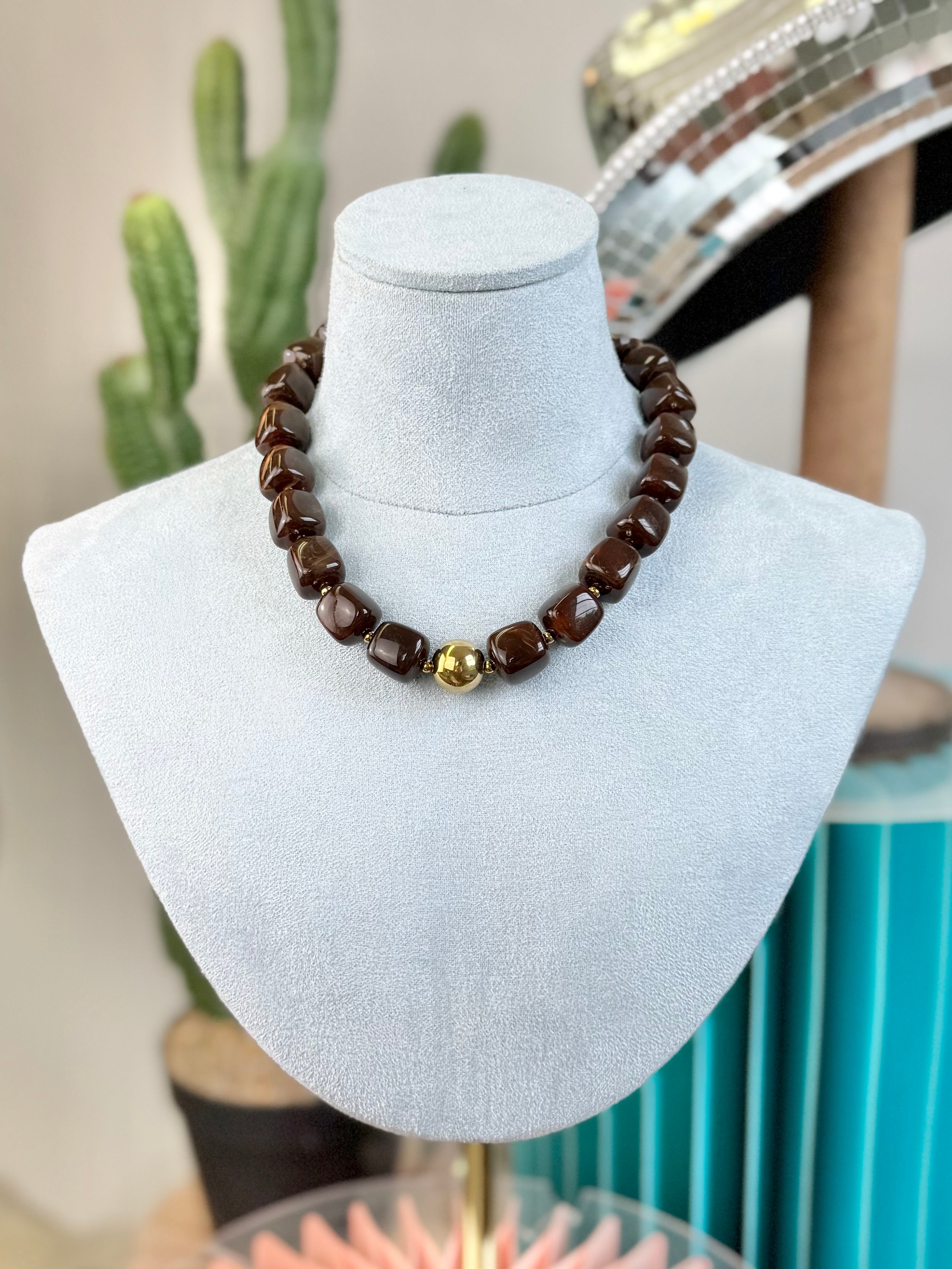 The Noemi Necklace