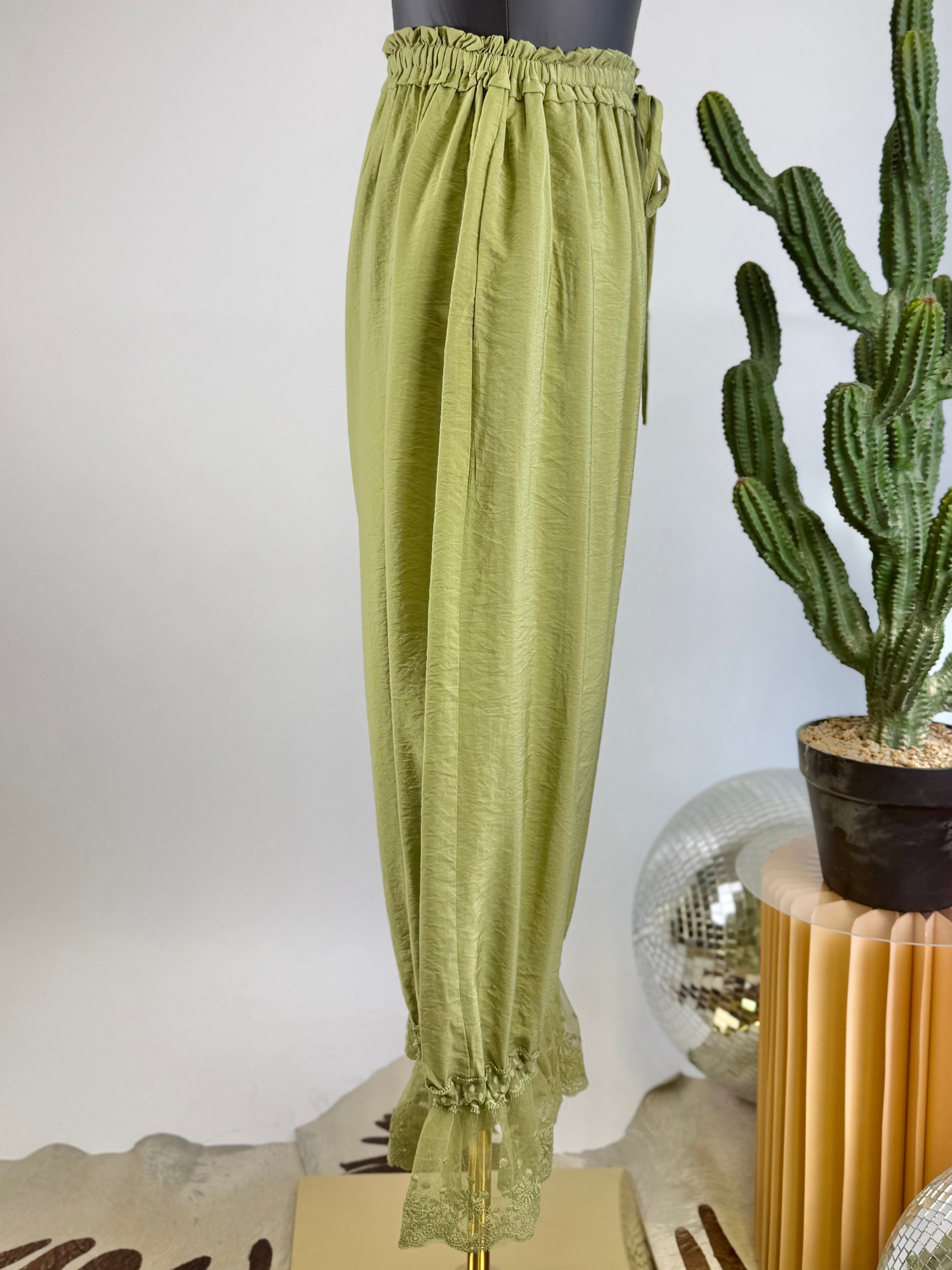 The Sweet Peony Bloomer Pants