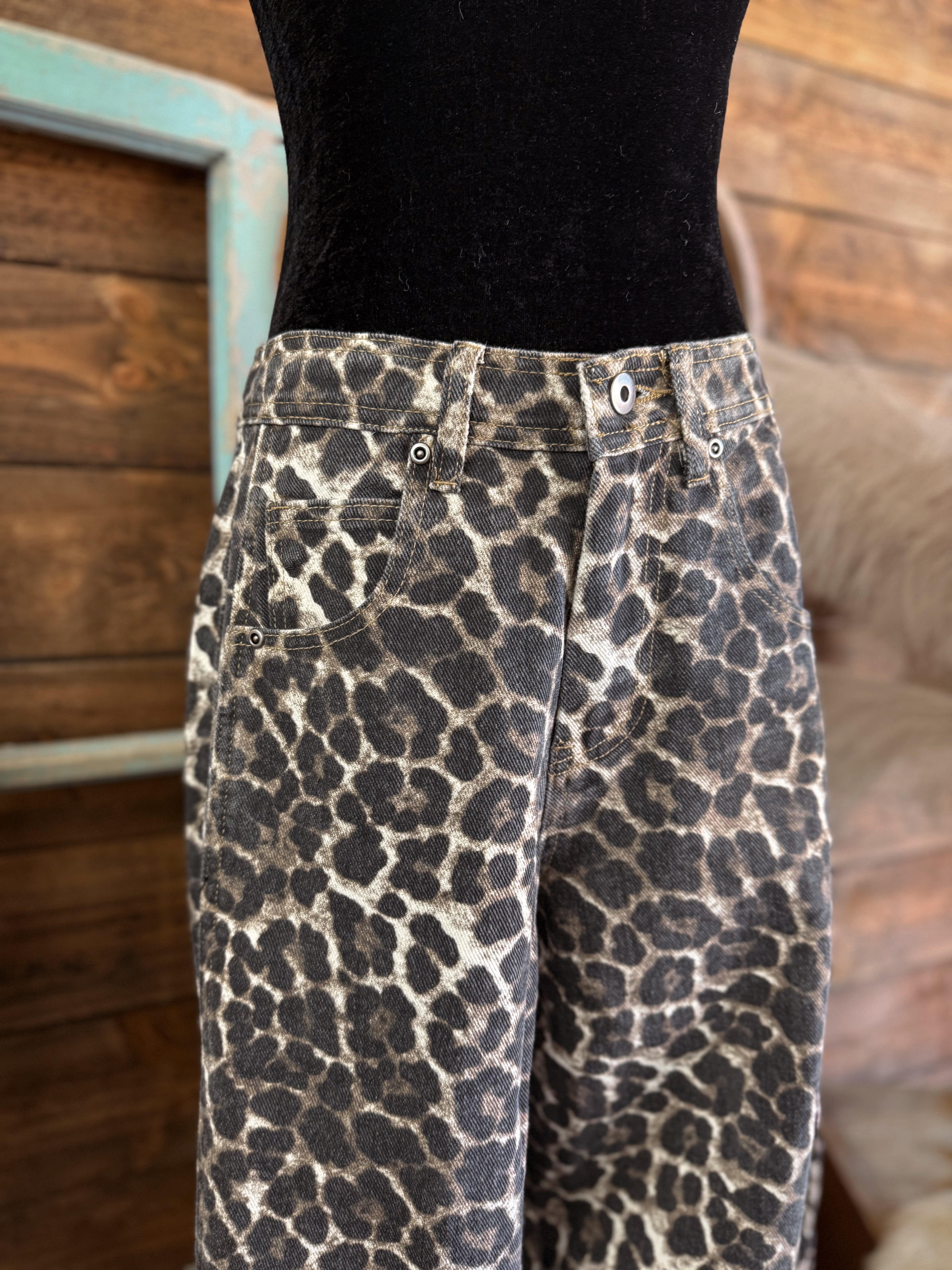 The Jude Barrel Jeans