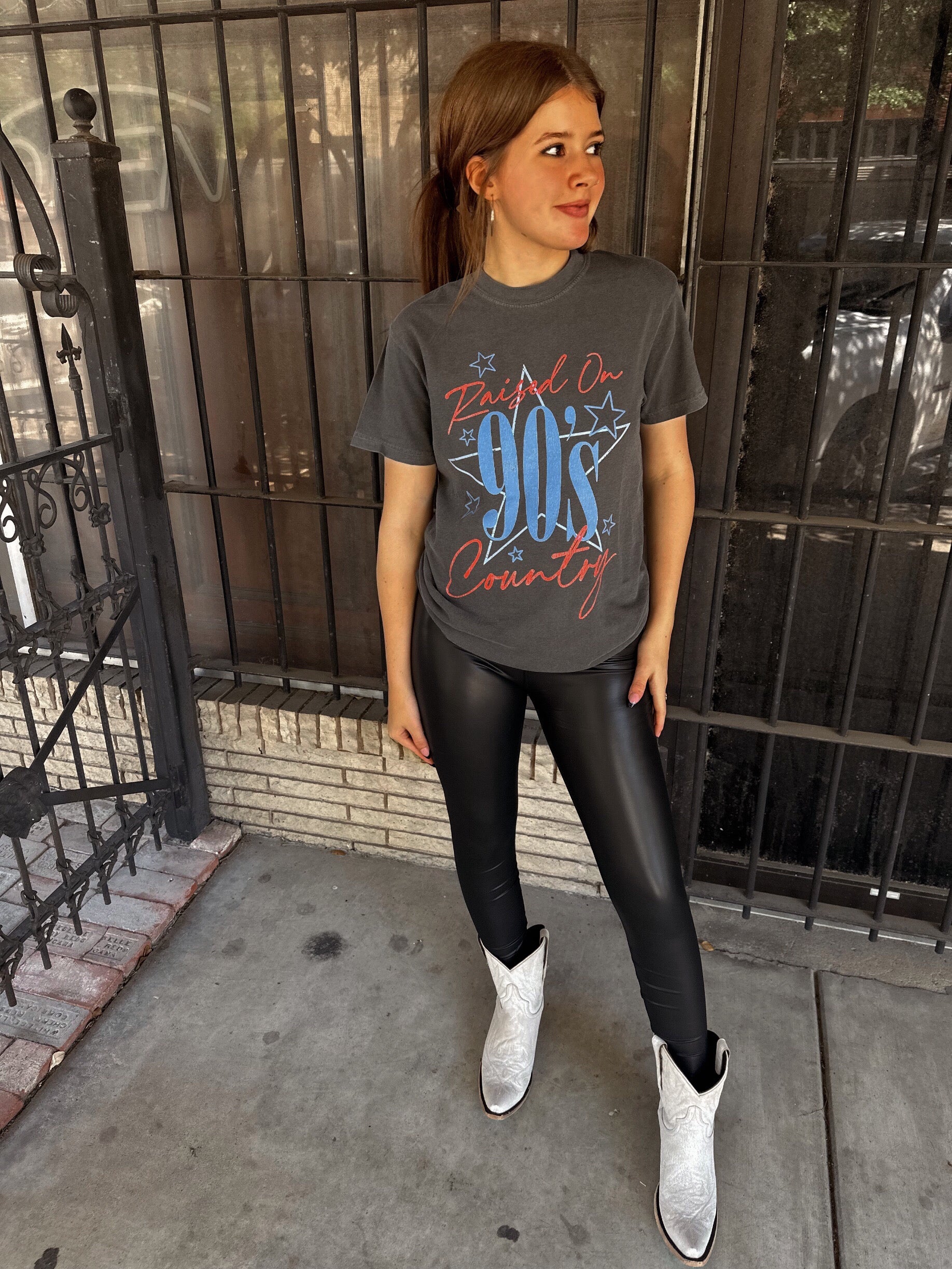 The 90s Country Graphic Tee