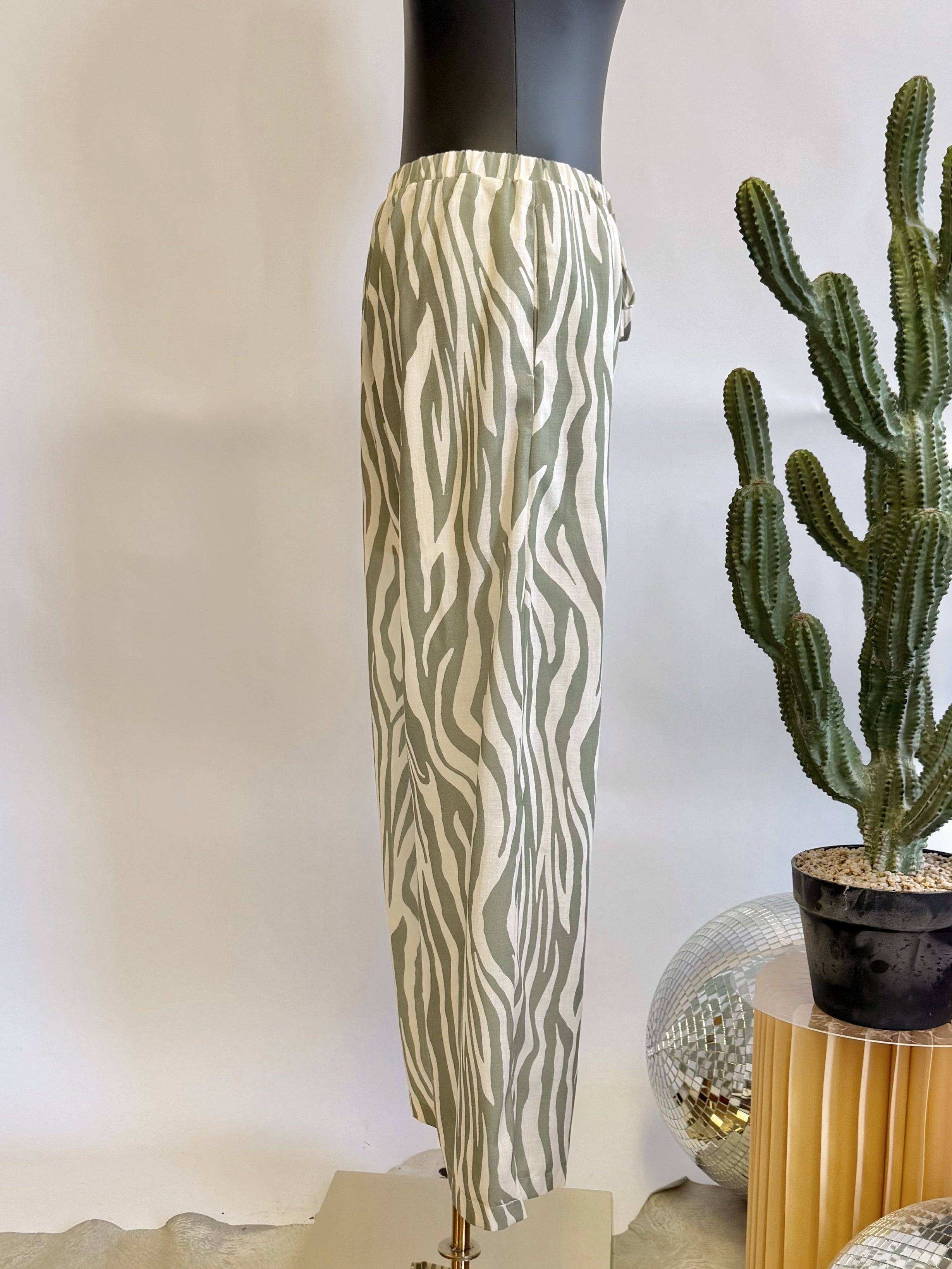 The Sunday Stroll Pants