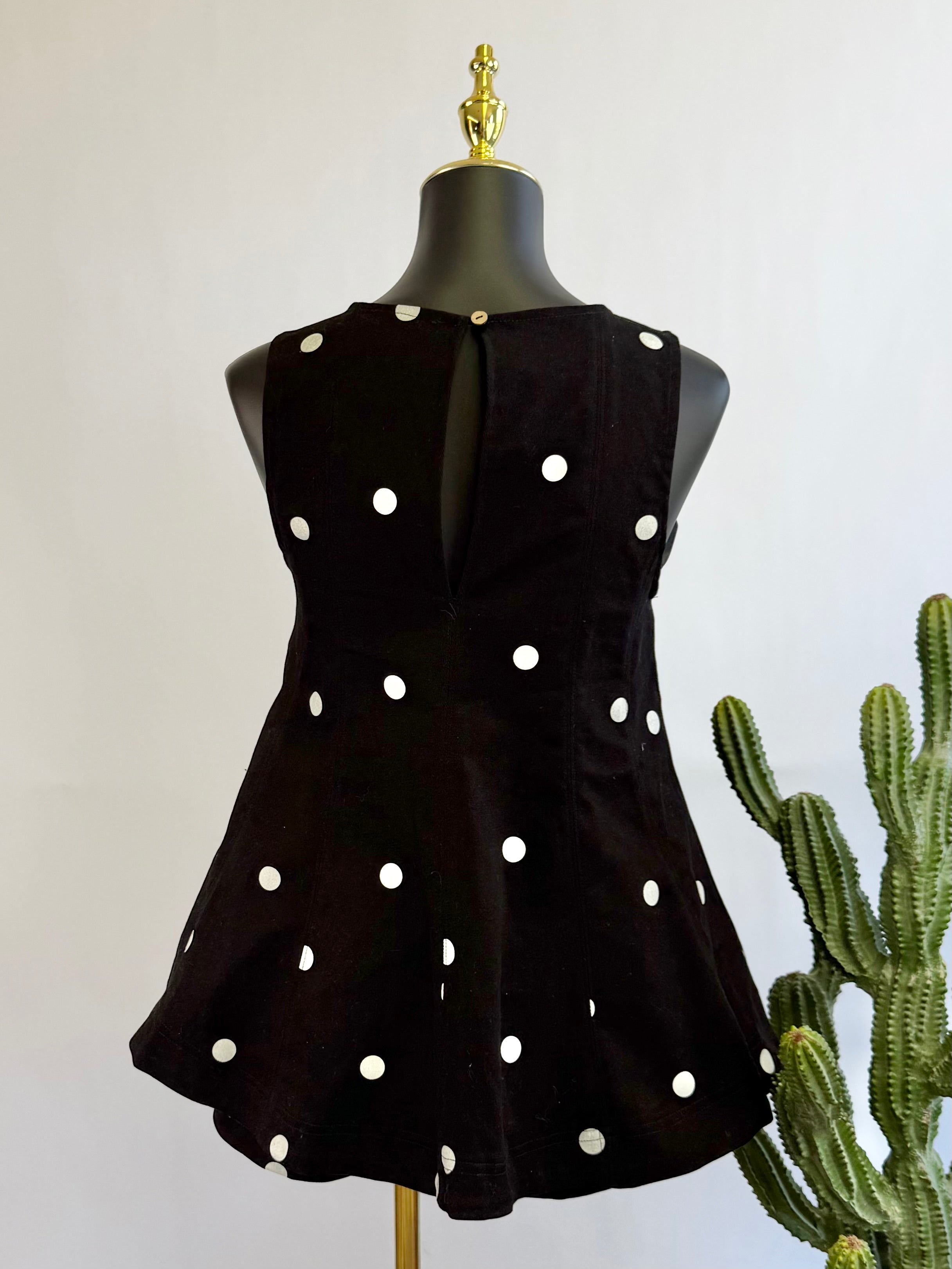 The Black Sand Set