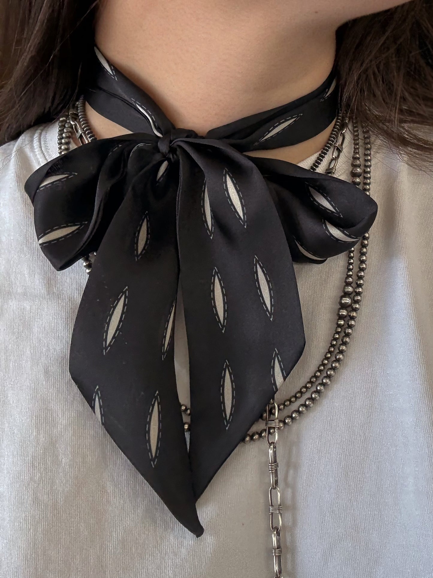 Buckstitch Twilly