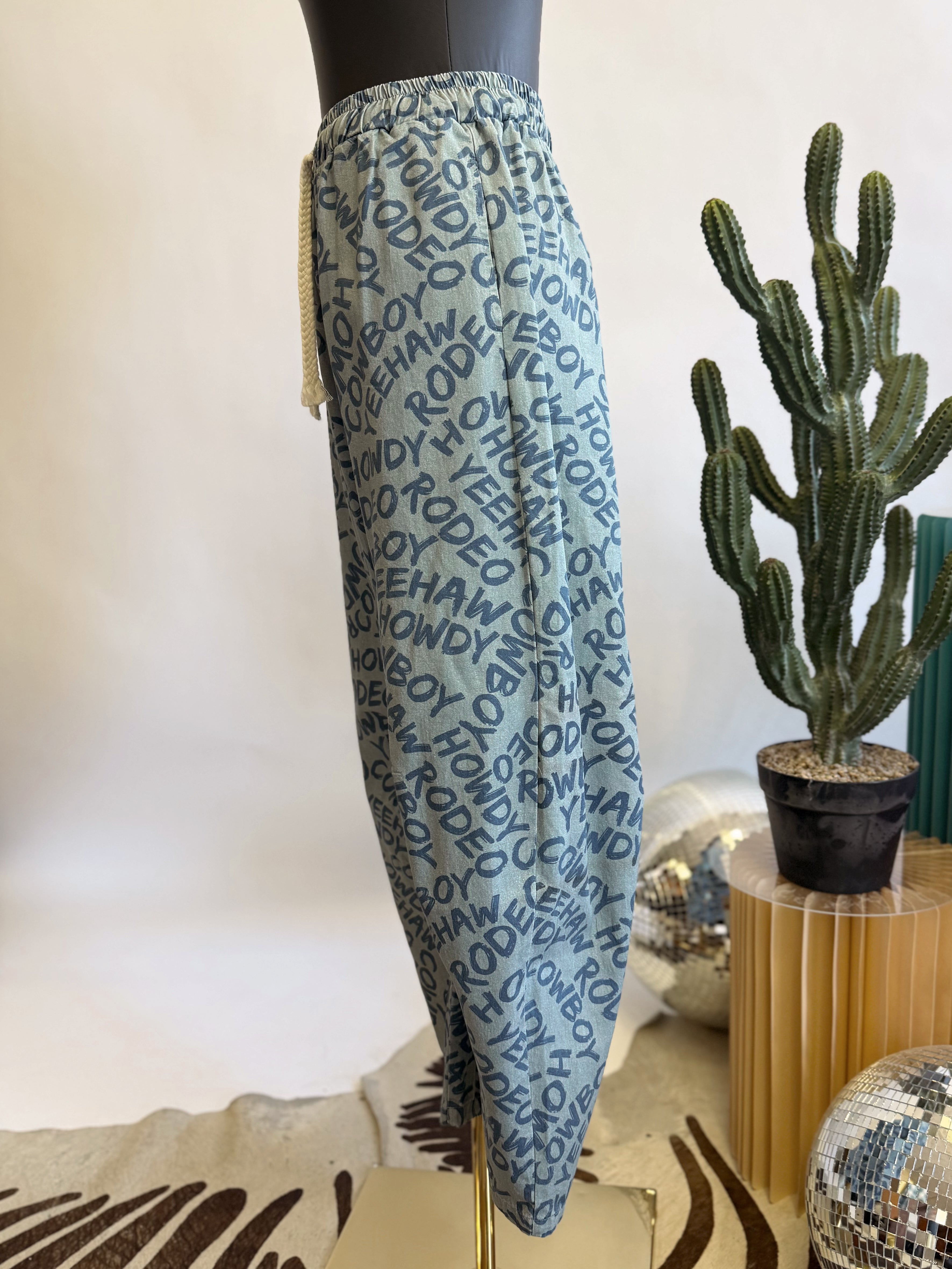 The Cowboy Barrel Pants - Restock