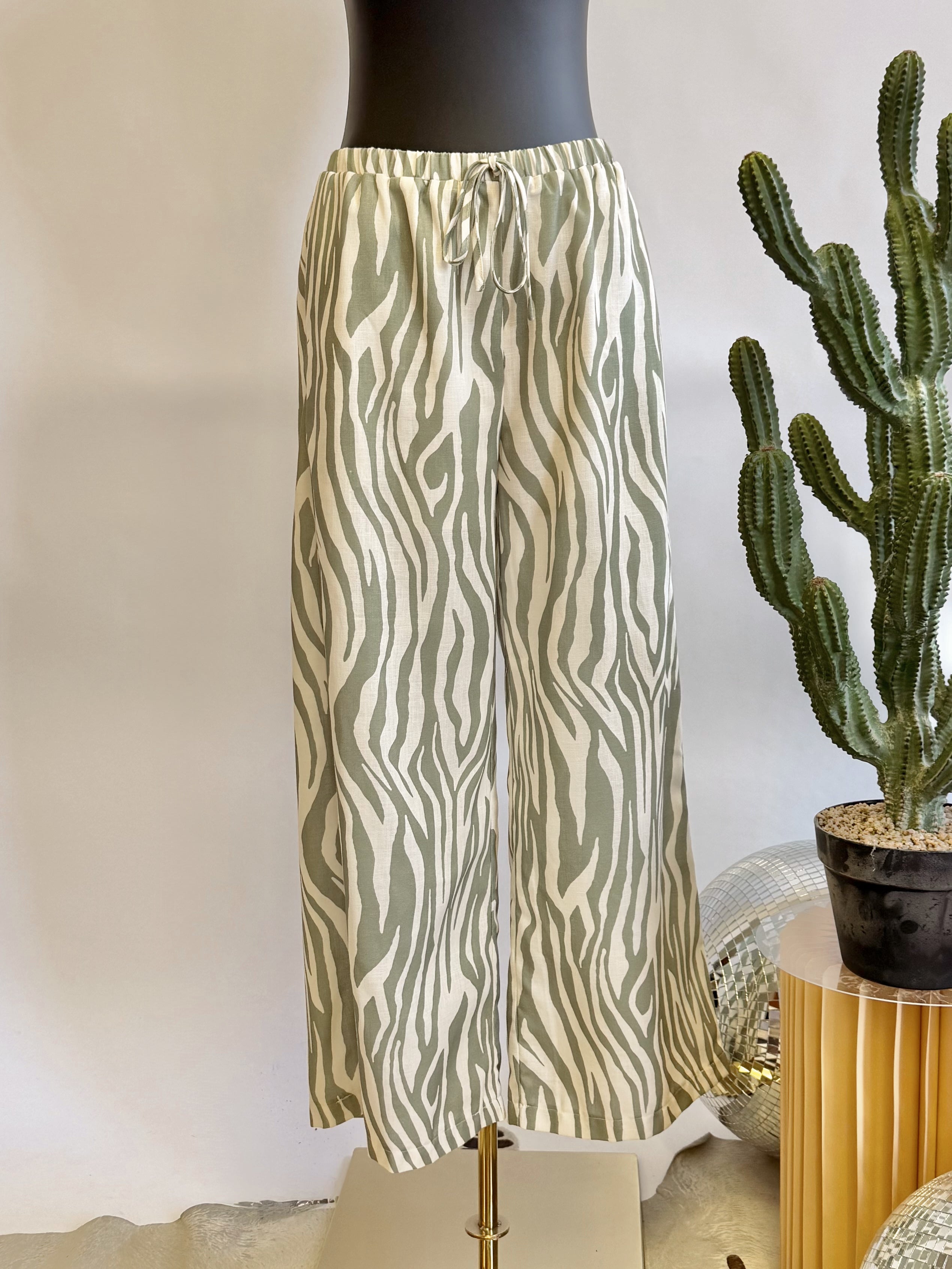 The Sunday Stroll Pants