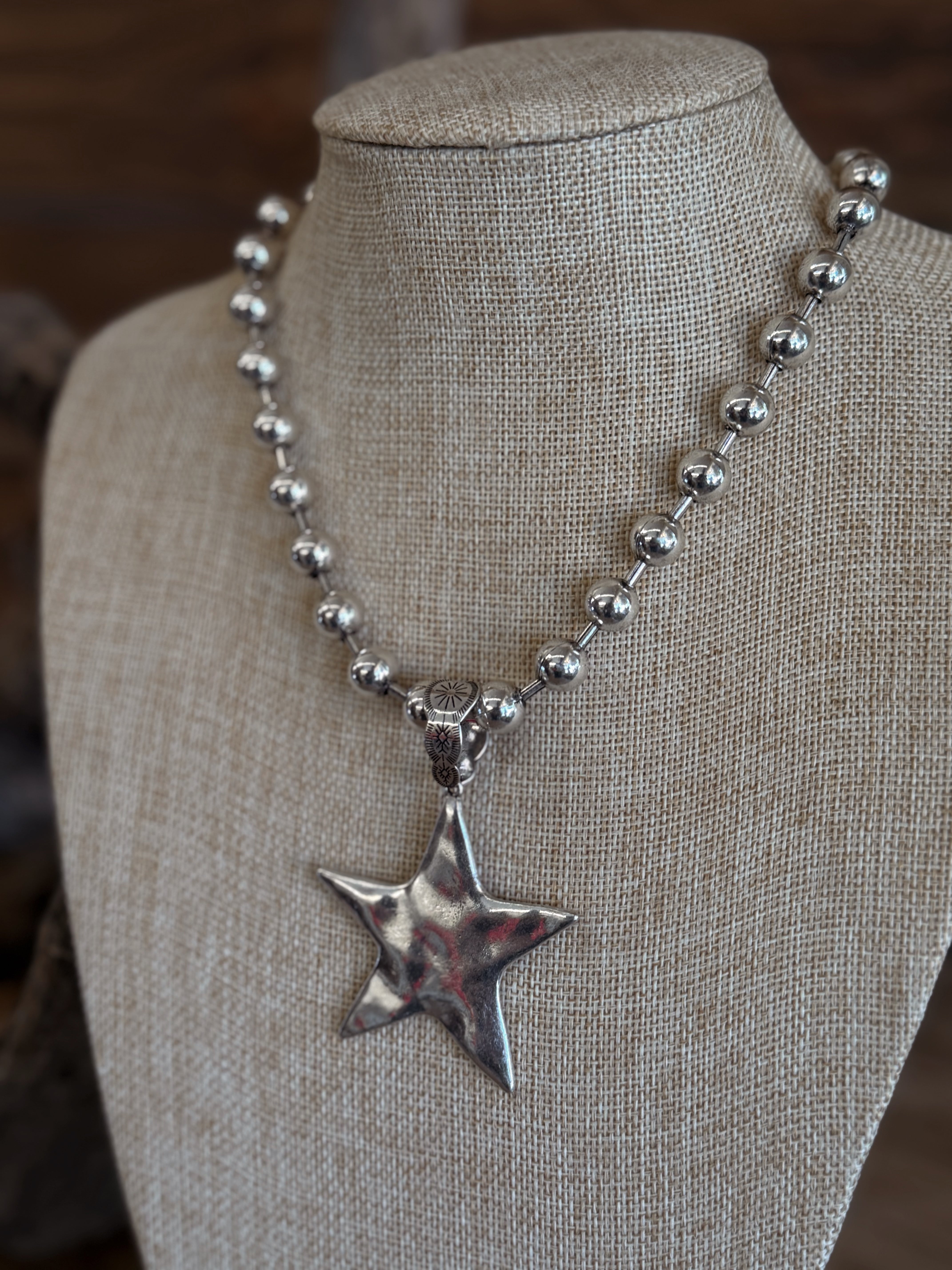 The Mini Avery Necklace