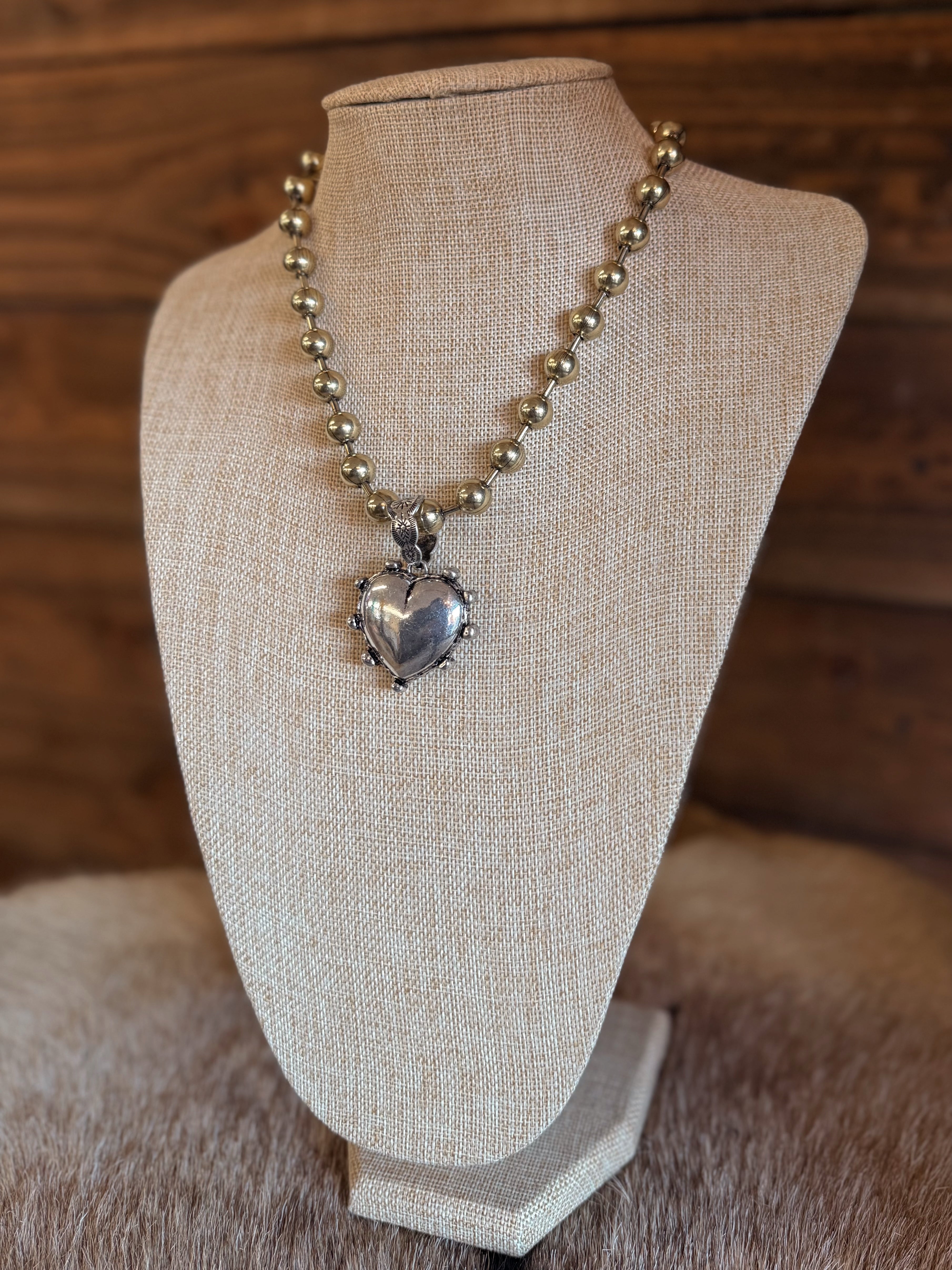 The Scarlett Necklace