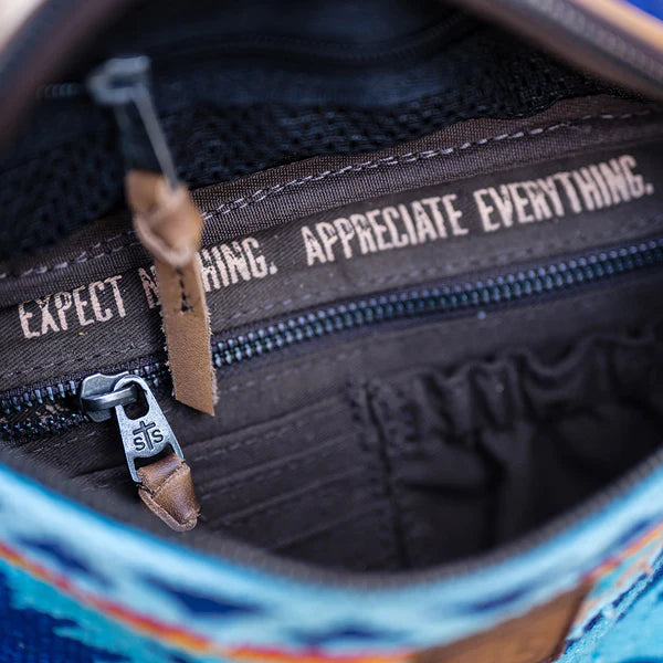 The STS Mojave Sky Belt Bag