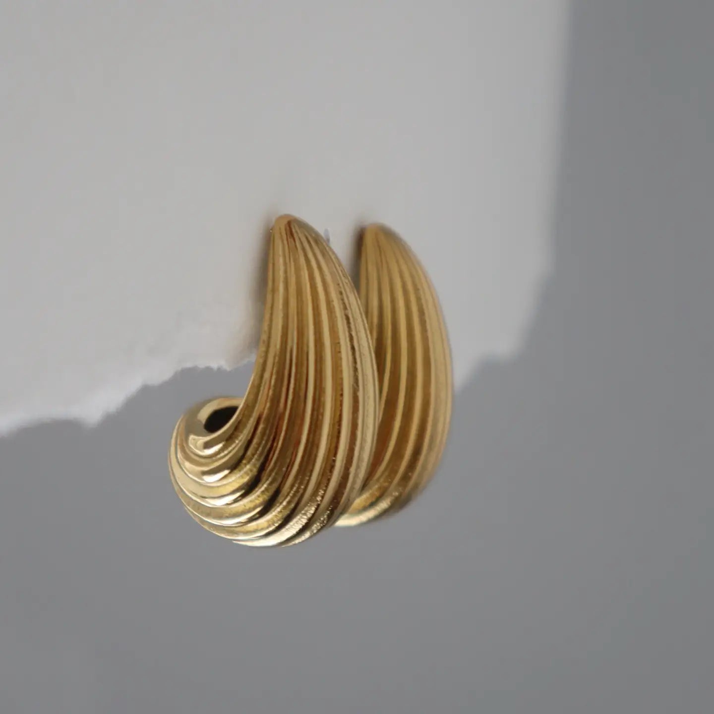 The Chic Drop Earrings