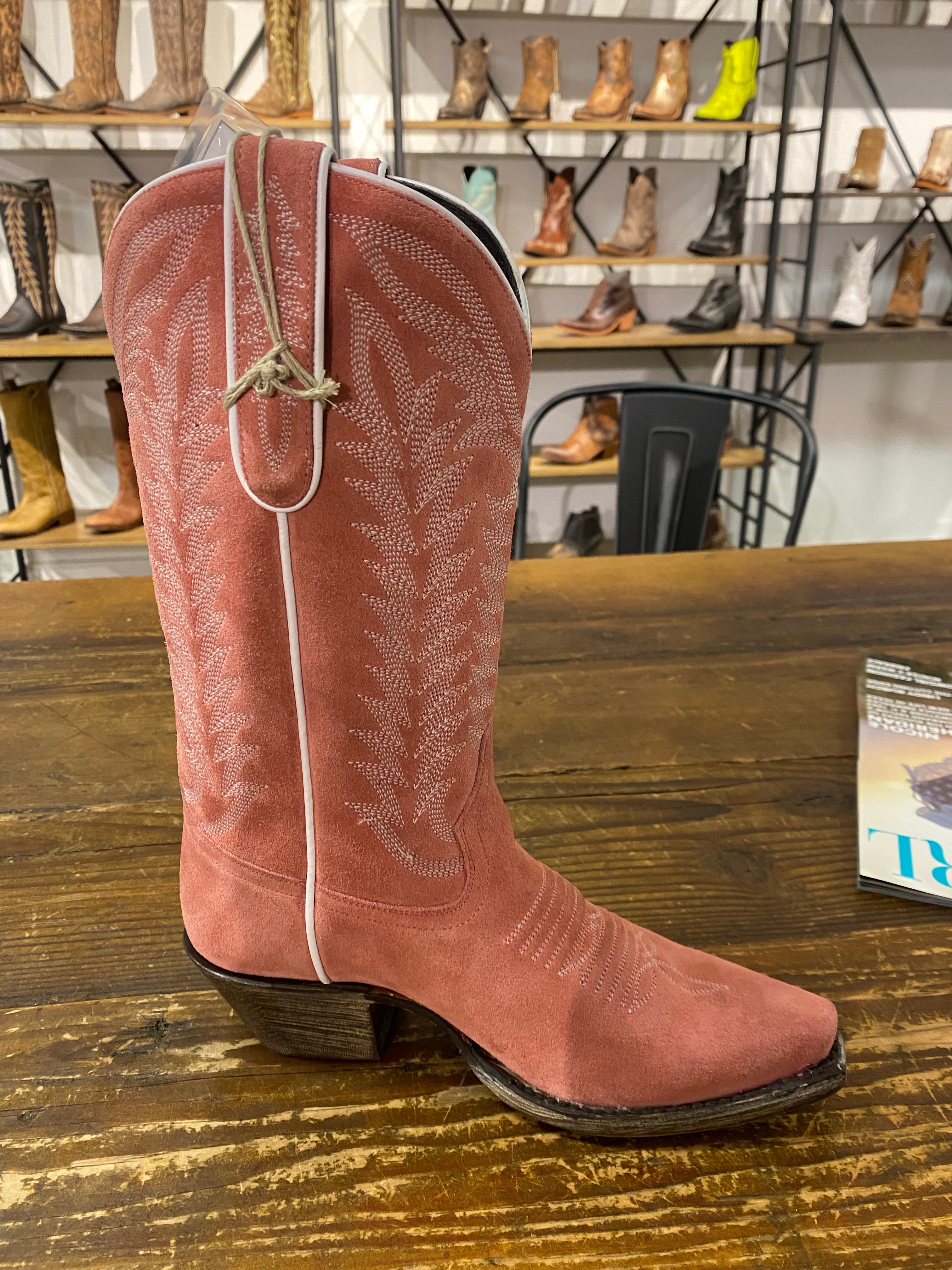 The Liberty Black Pink Suede Gamuza Rosa Boots