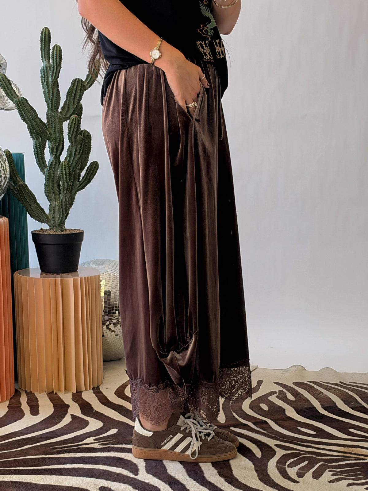 The Daydream Lace Balloon Pants - Velvet