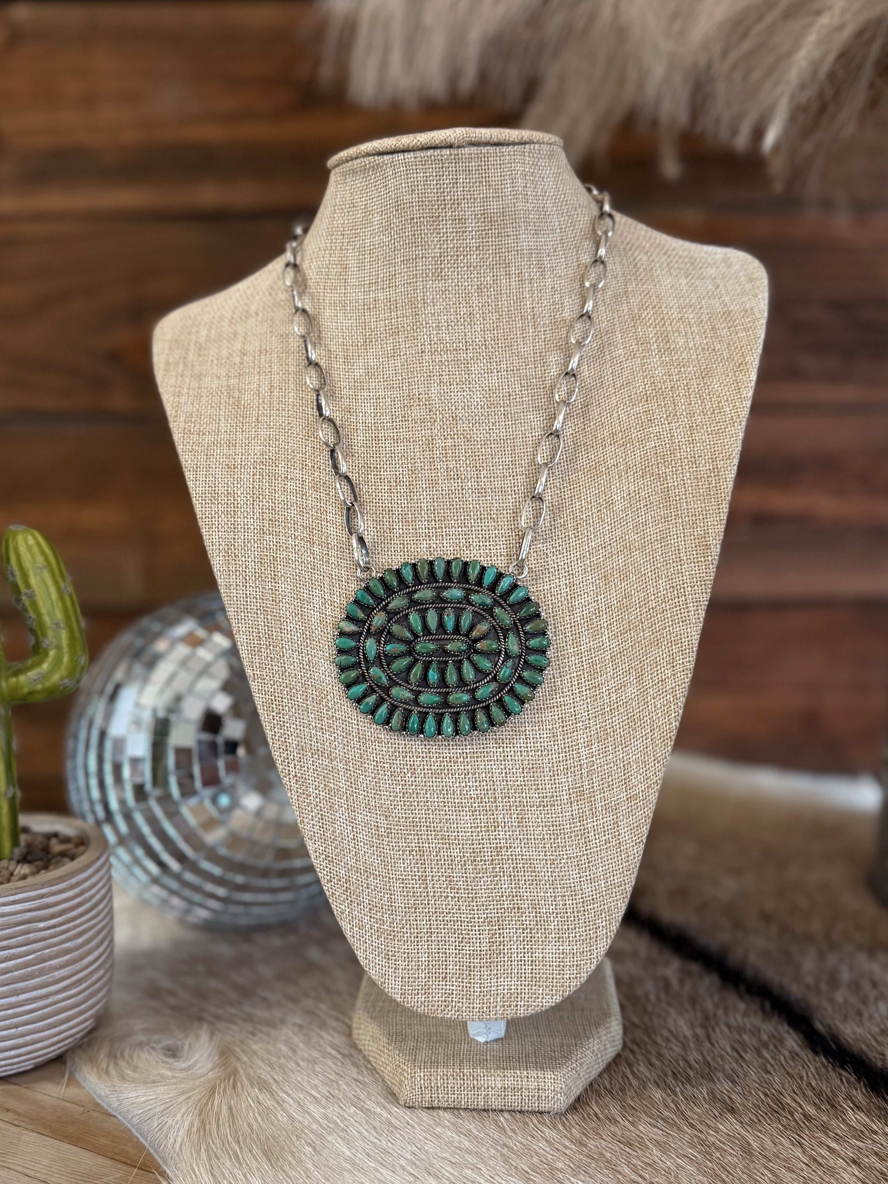 The Chloe Cluster Necklace