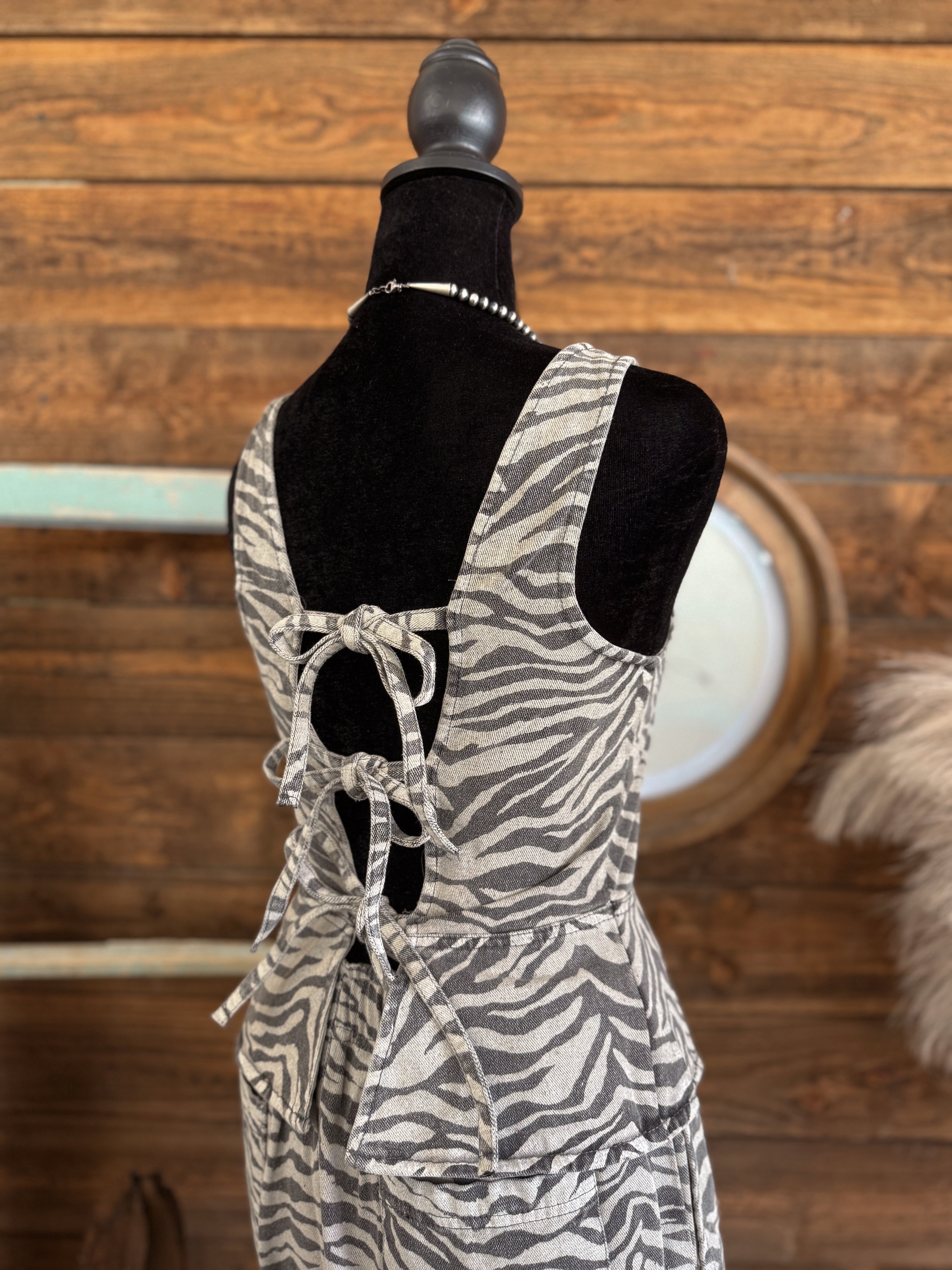 The Creek Zebra Pants Set