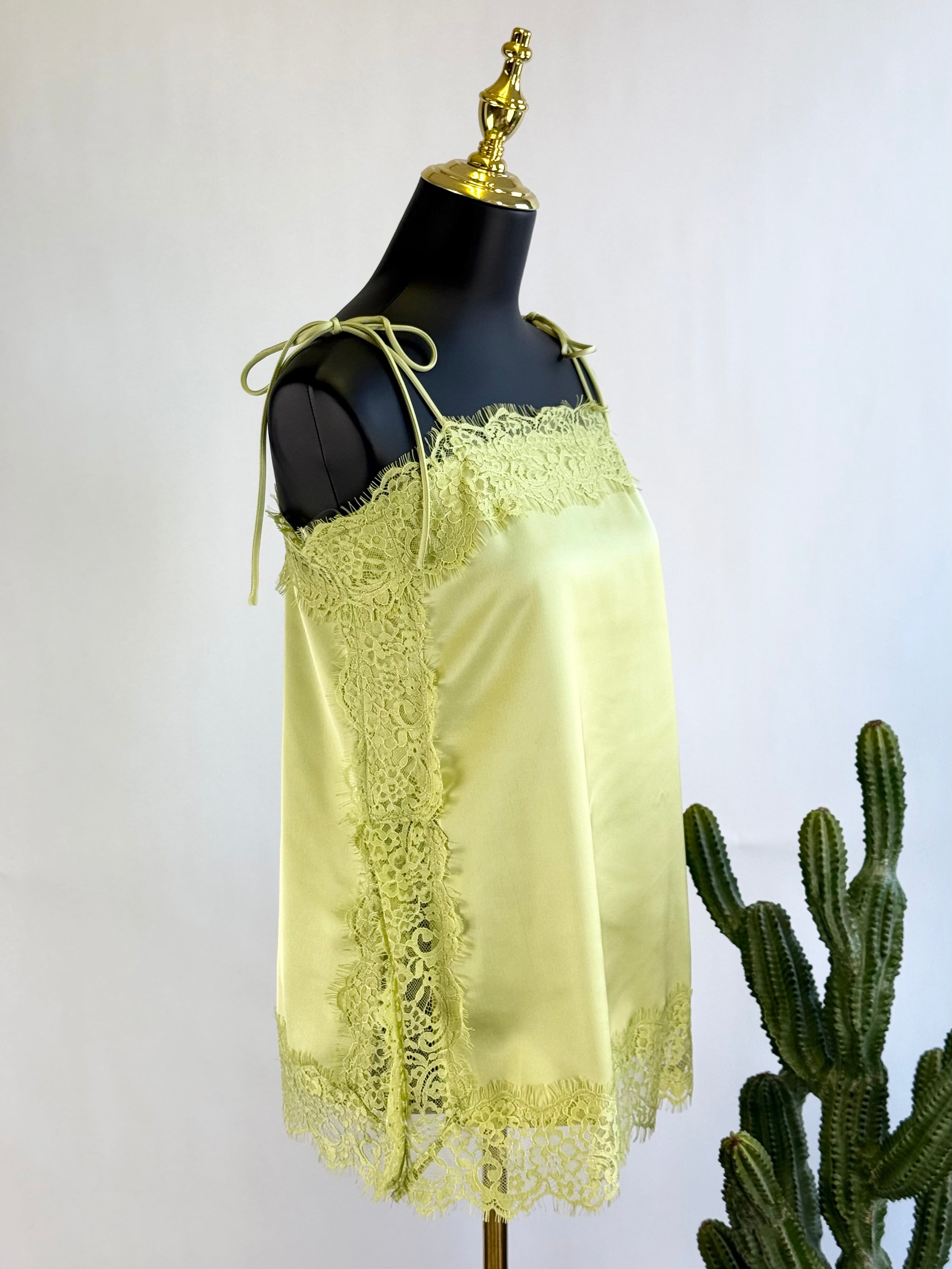 The Sunday Brunch Tank