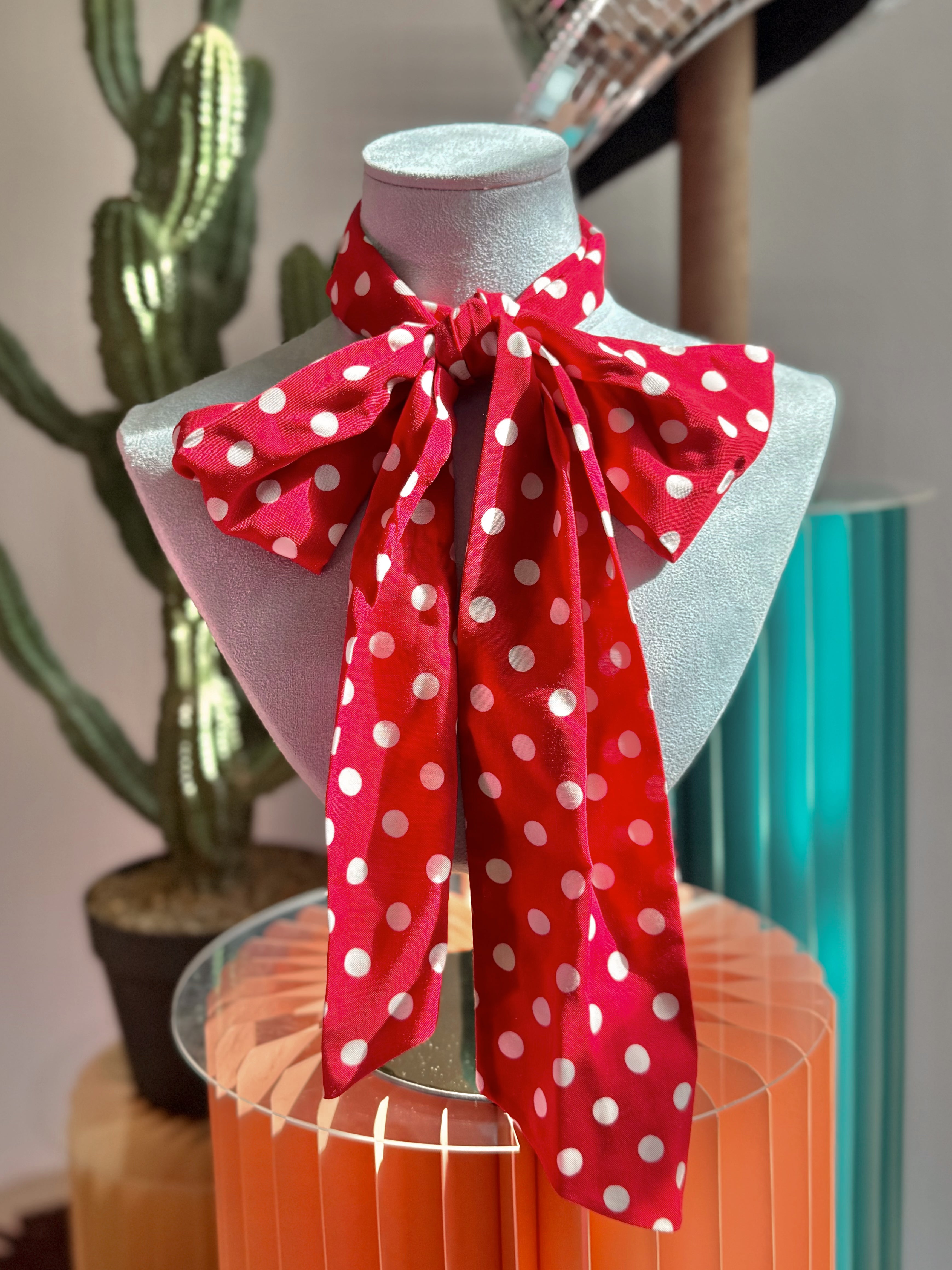 The Oversized Twilly