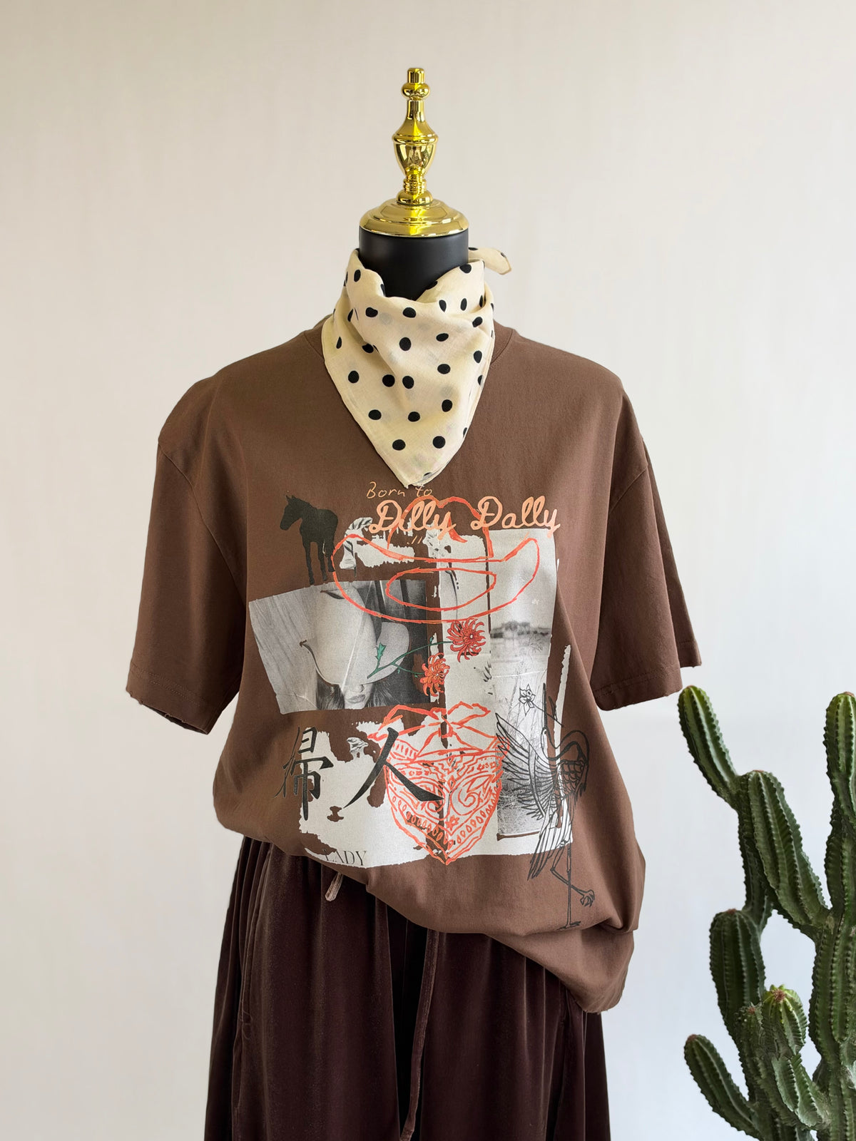 The Dilly Dally Tee