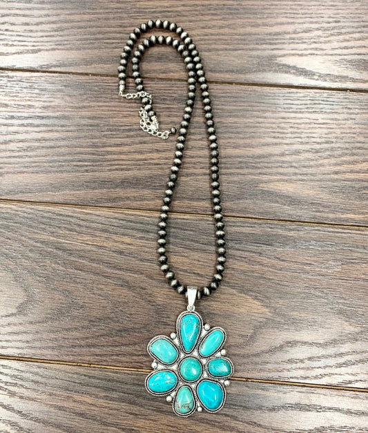 The Kimmie Navajo Turquoise Necklace