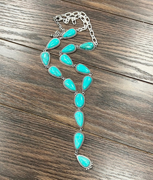 The Jordyn Handmade Navajo Turquoise Necklace