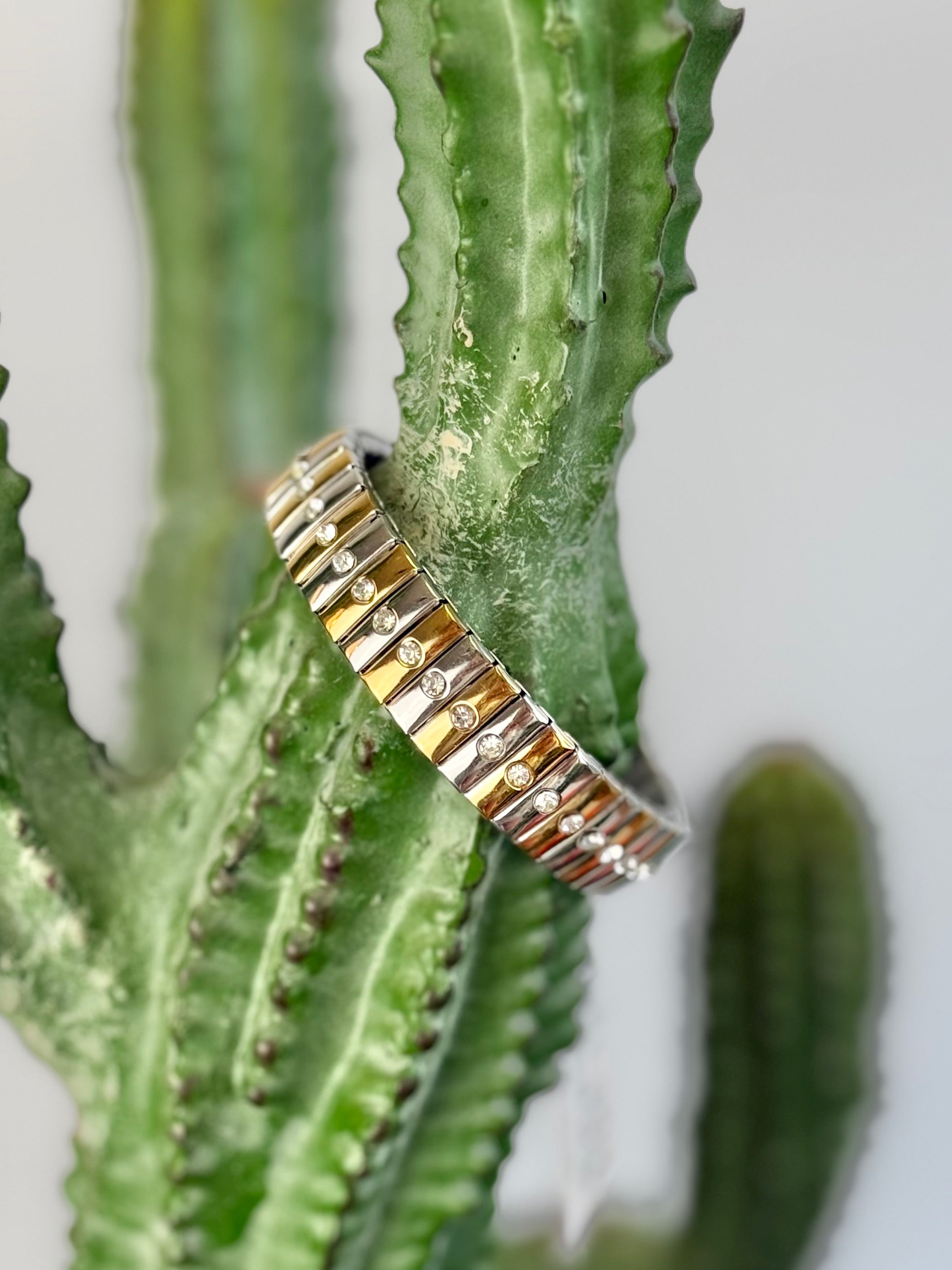 The Luxe Link Bracelet