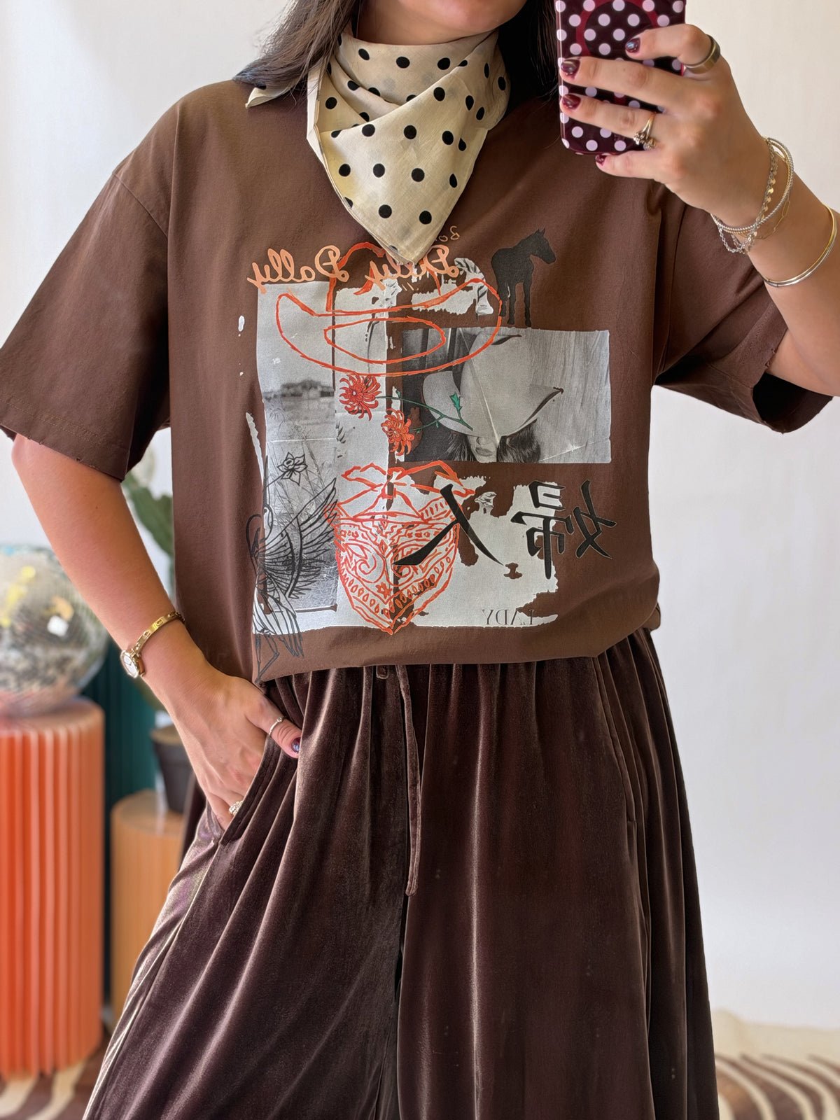 The Dilly Dally Tee