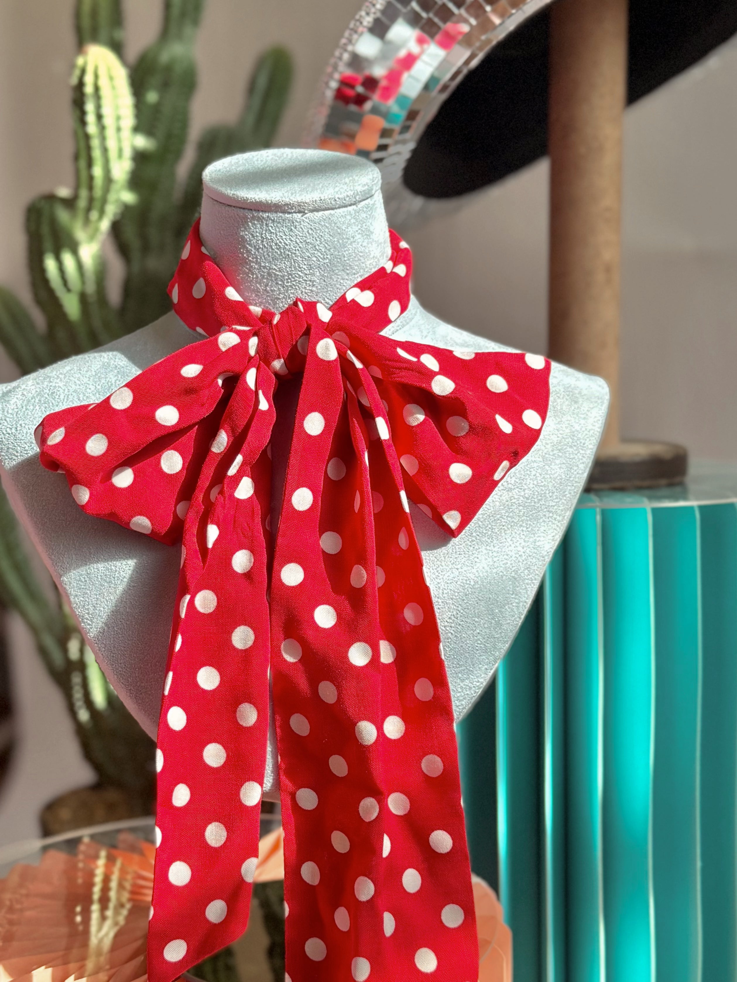 The Oversized Twilly