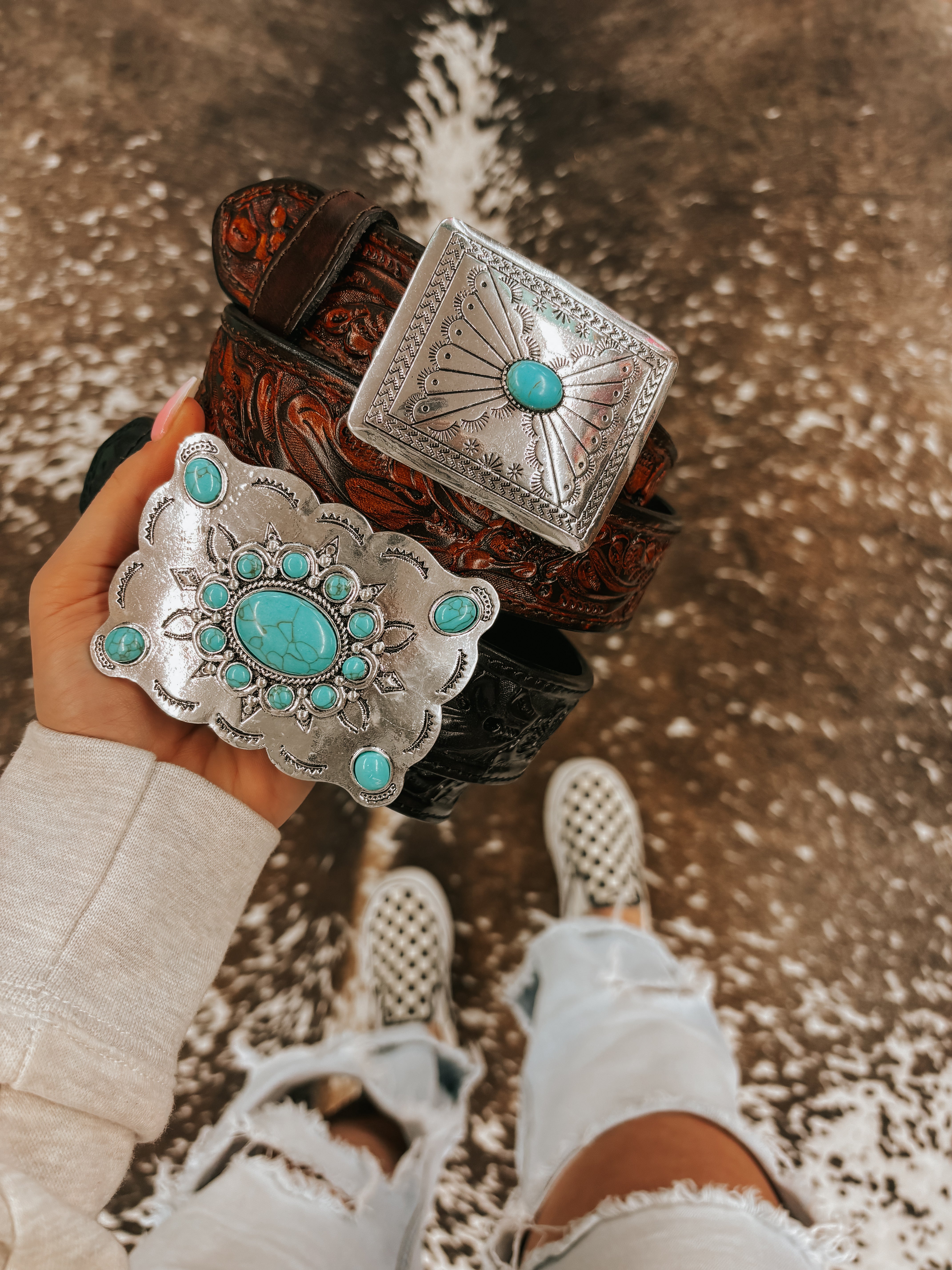 The Que Chula Leather Tooled Belt (6 Colors)