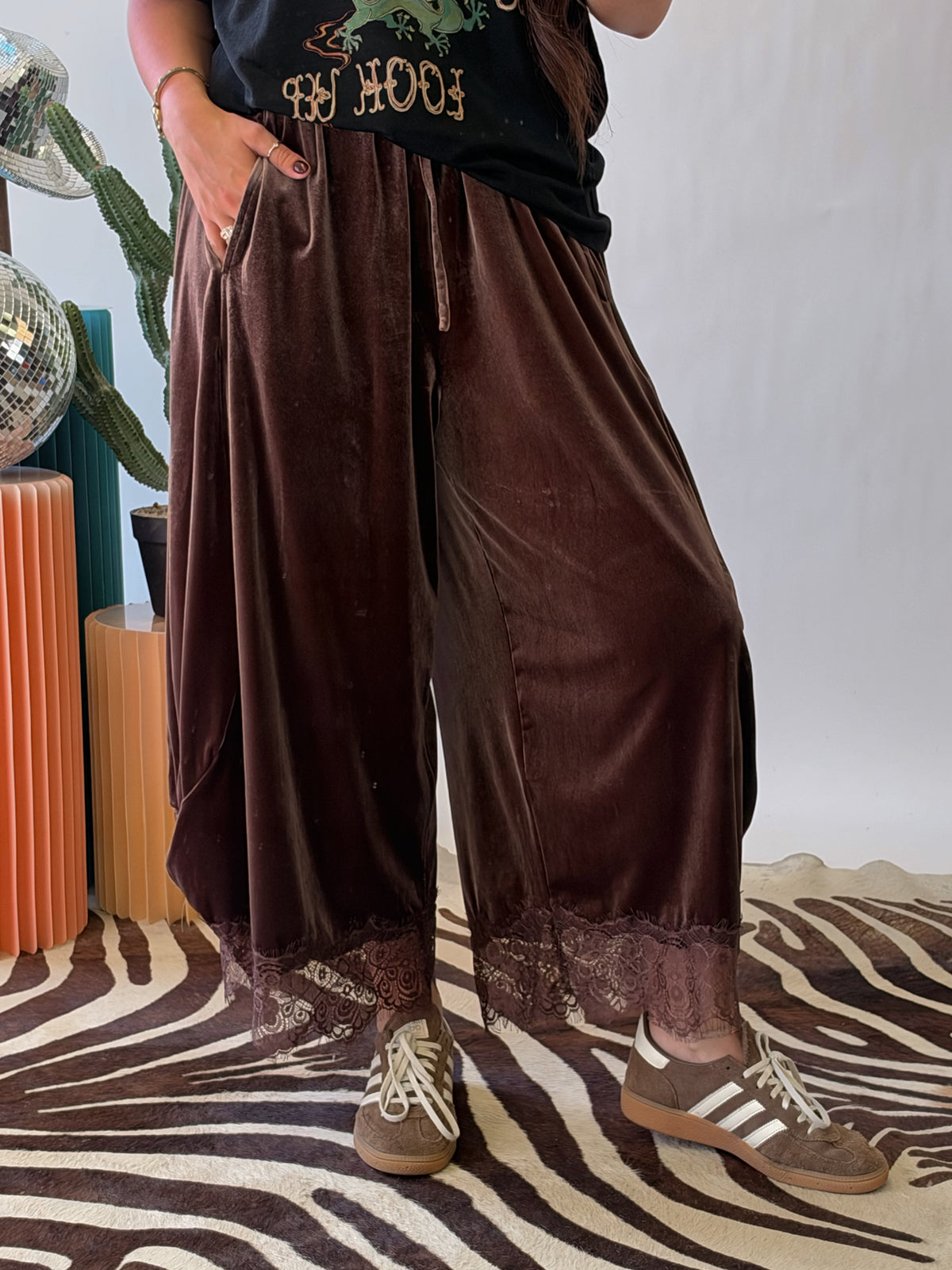 The Daydream Lace Balloon Pants - Velvet