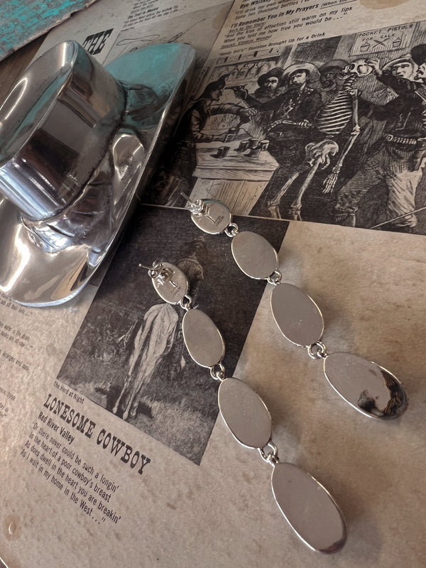 The Mae Earrings
