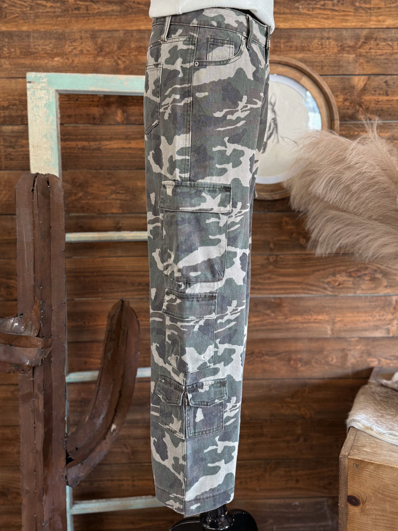 The Henley Camo Pants