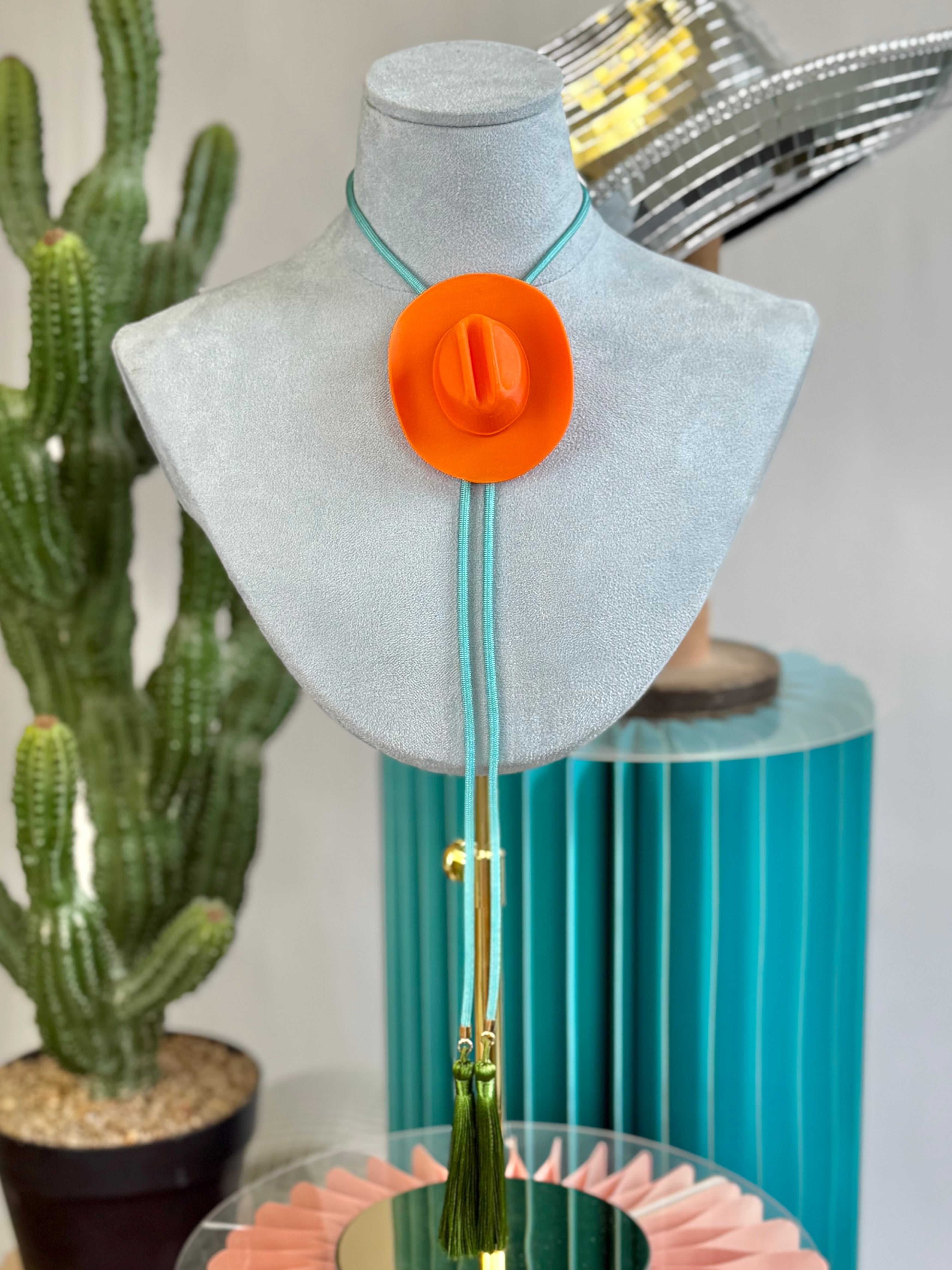 The Tip Your Hat Bolo