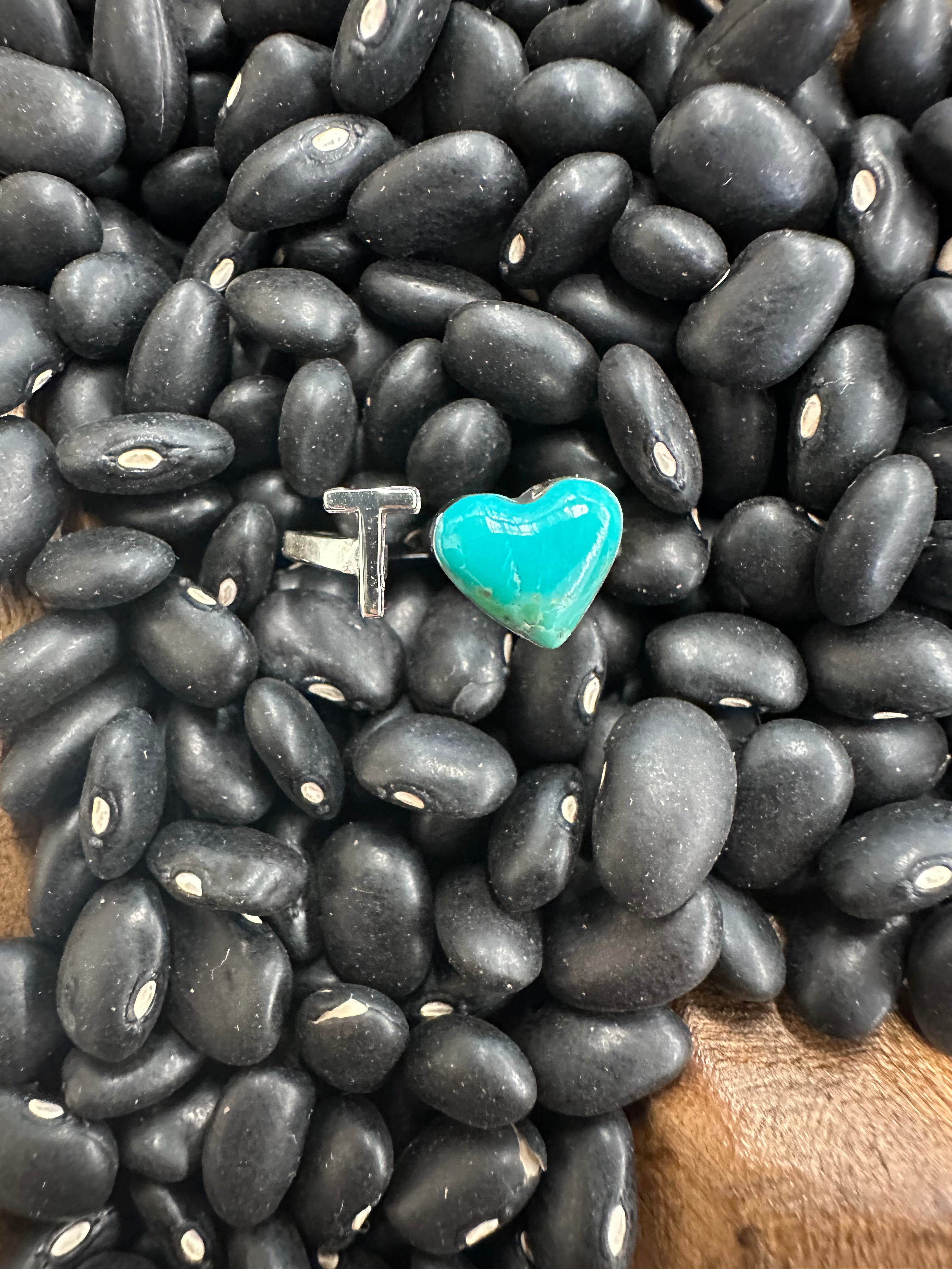 The Heart Letter Ring - Size 6-8