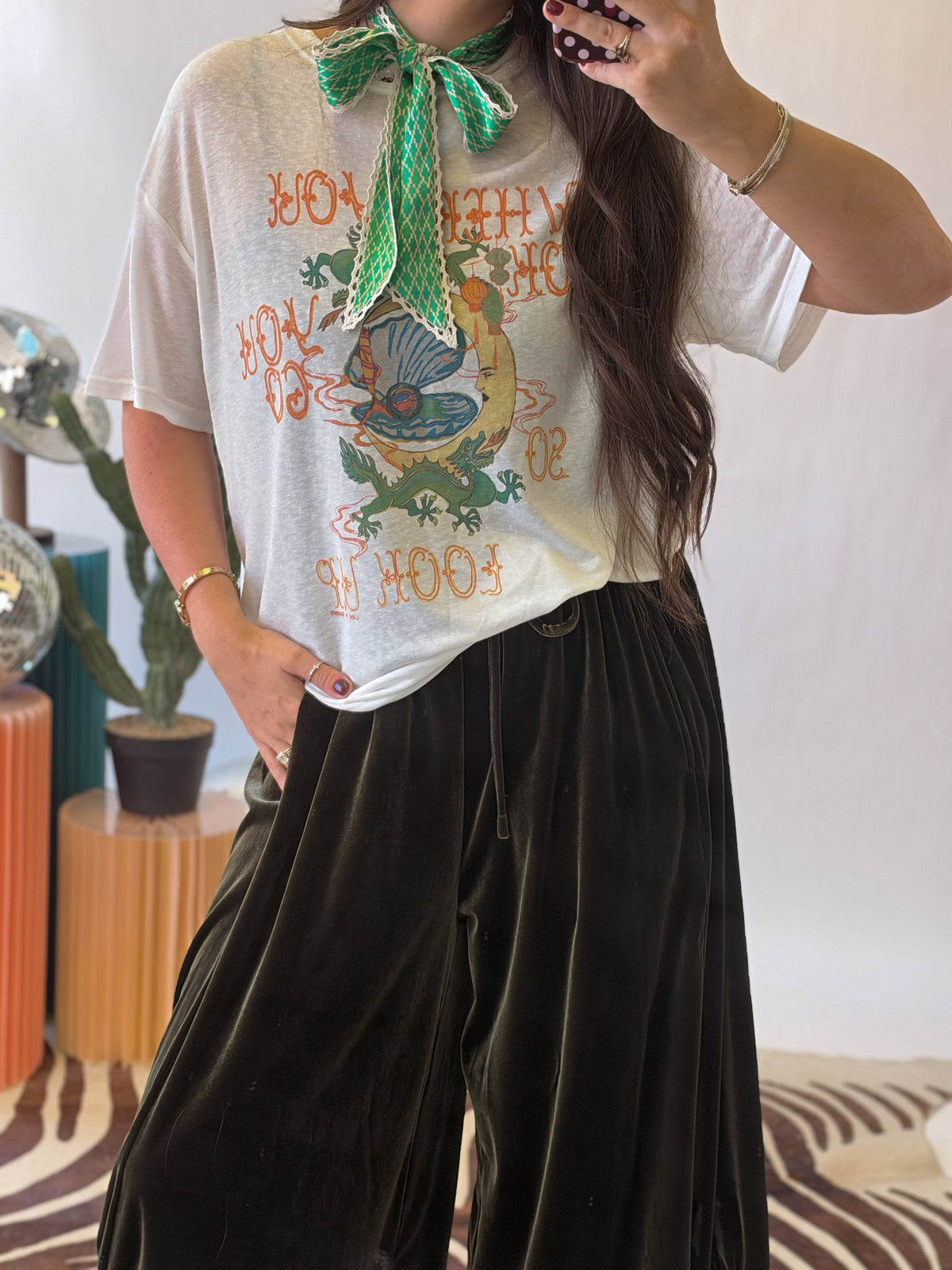 The Look Up Tee
