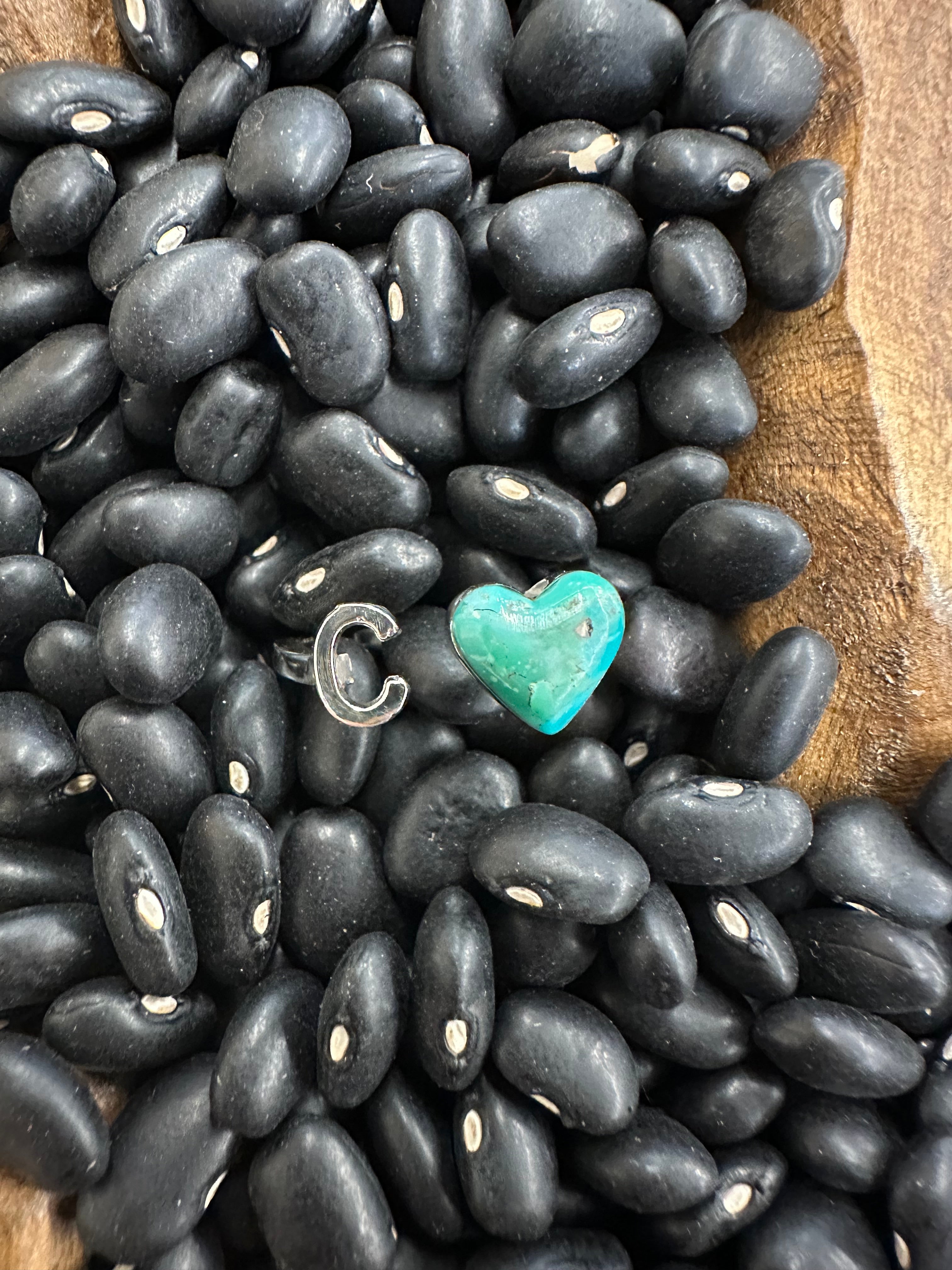 The Heart Letter Ring - Size 6-8