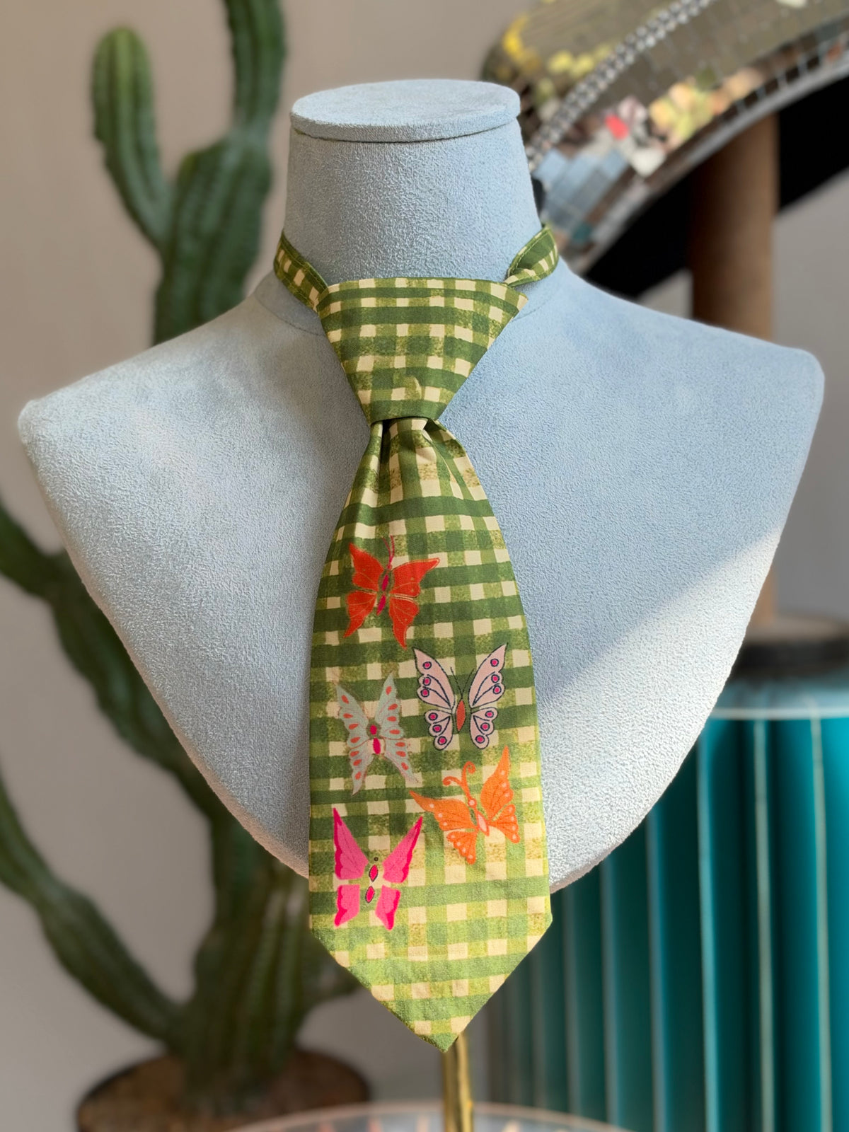 The Dolly Tie