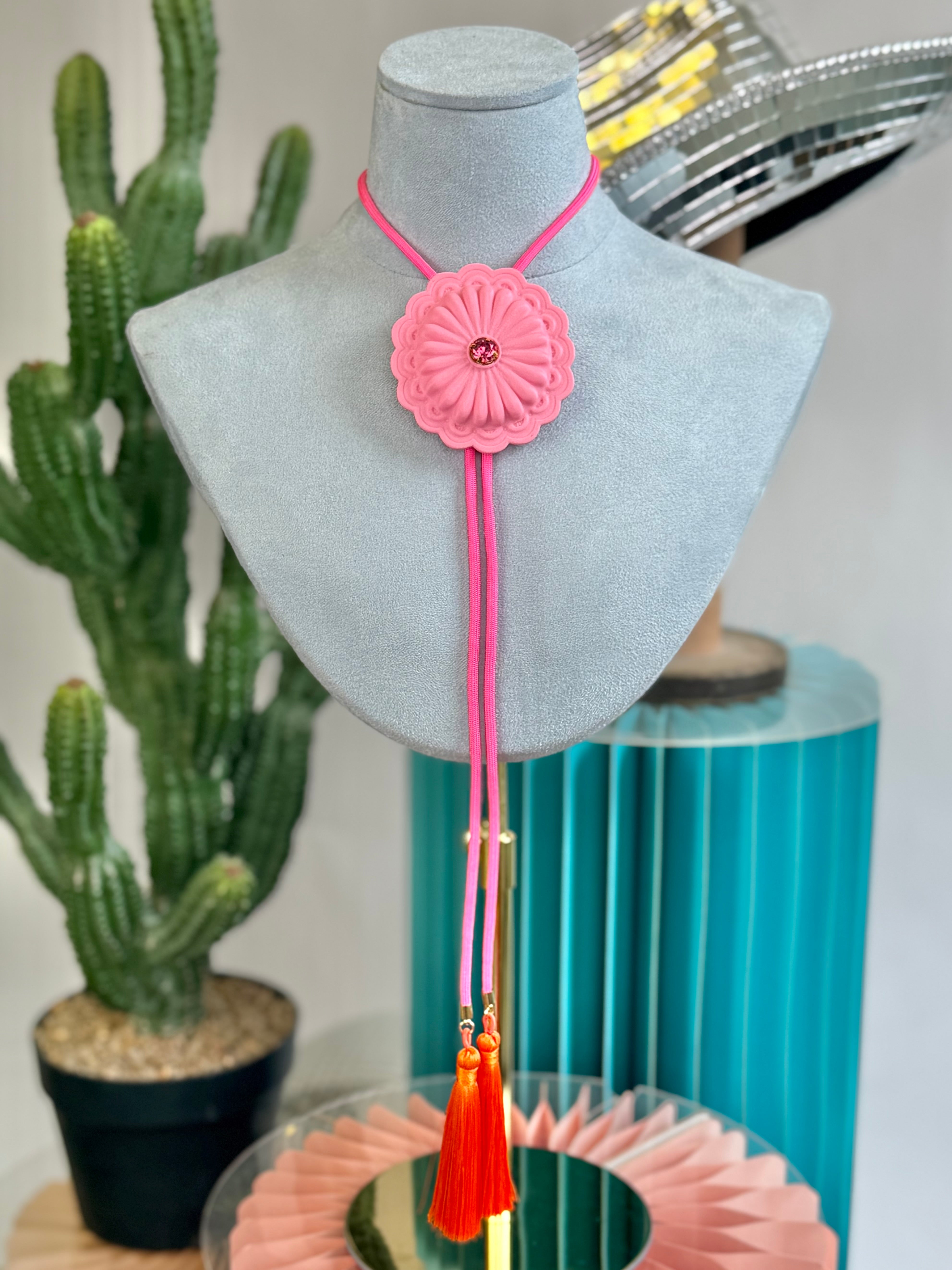 The Rodeo Rosette Bolo