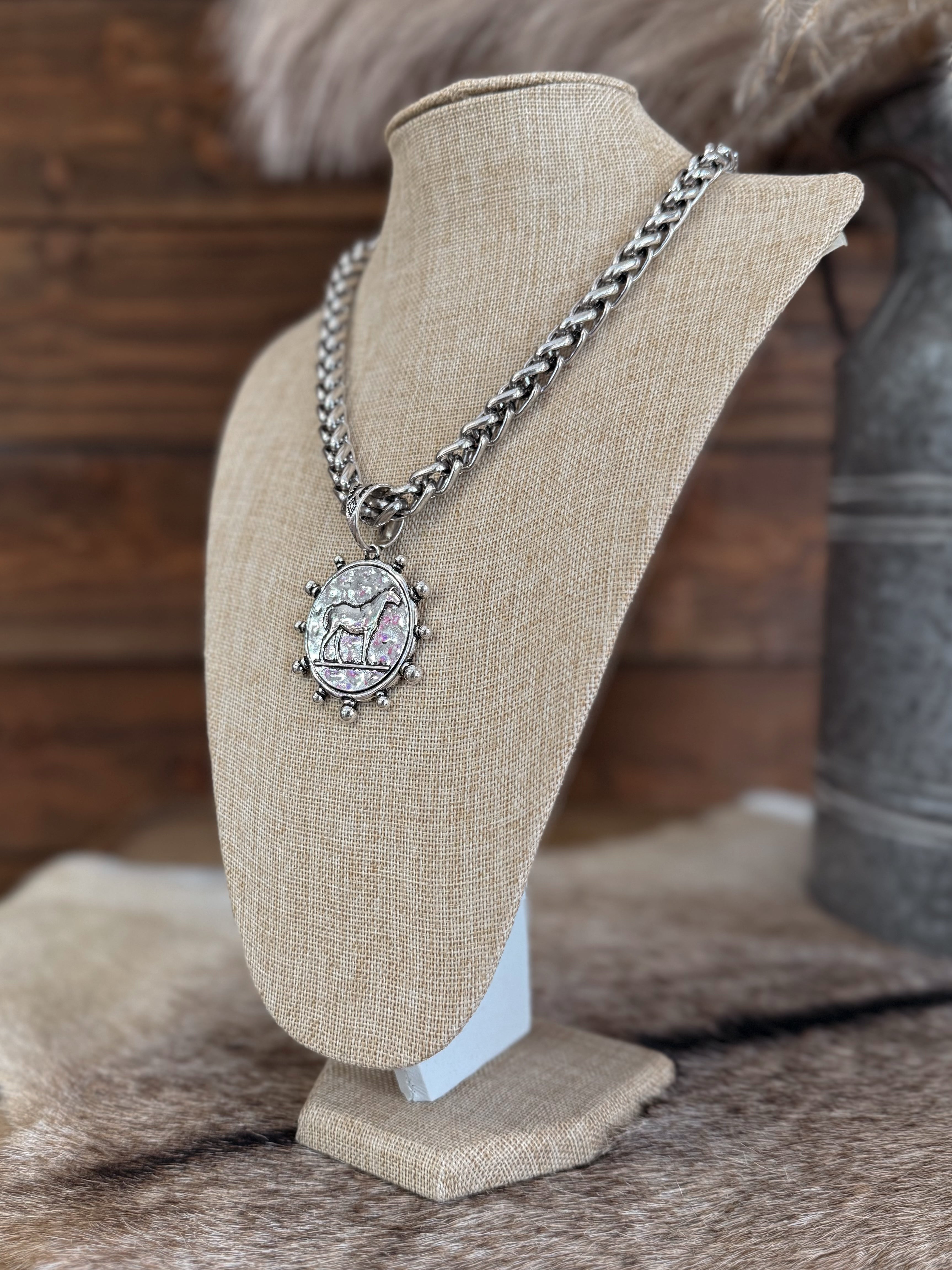 The Hank Necklace