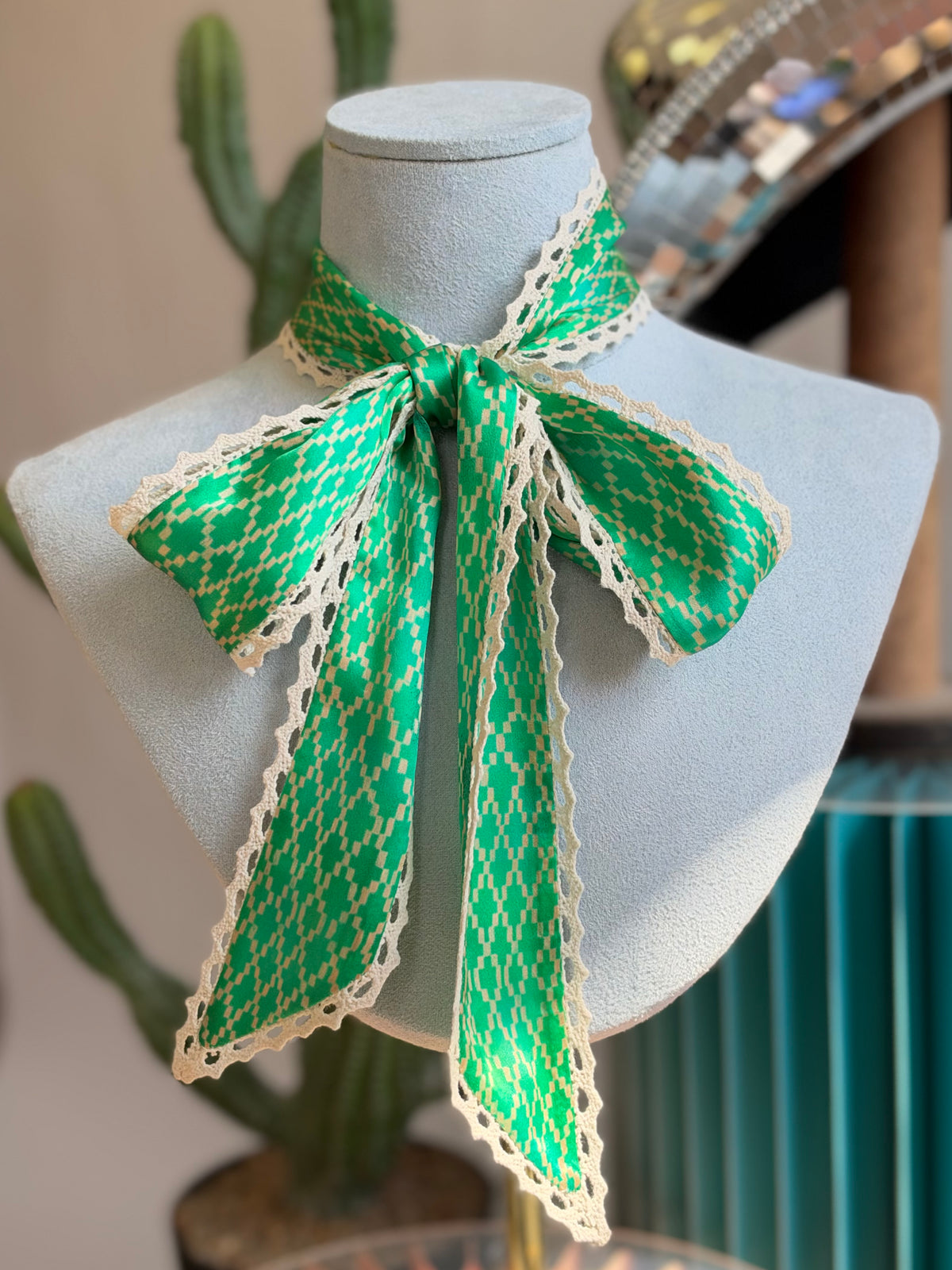 The Adorned Twilly