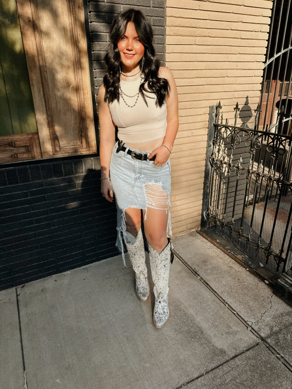 The Closet Staple Crop Top - 2 Colors