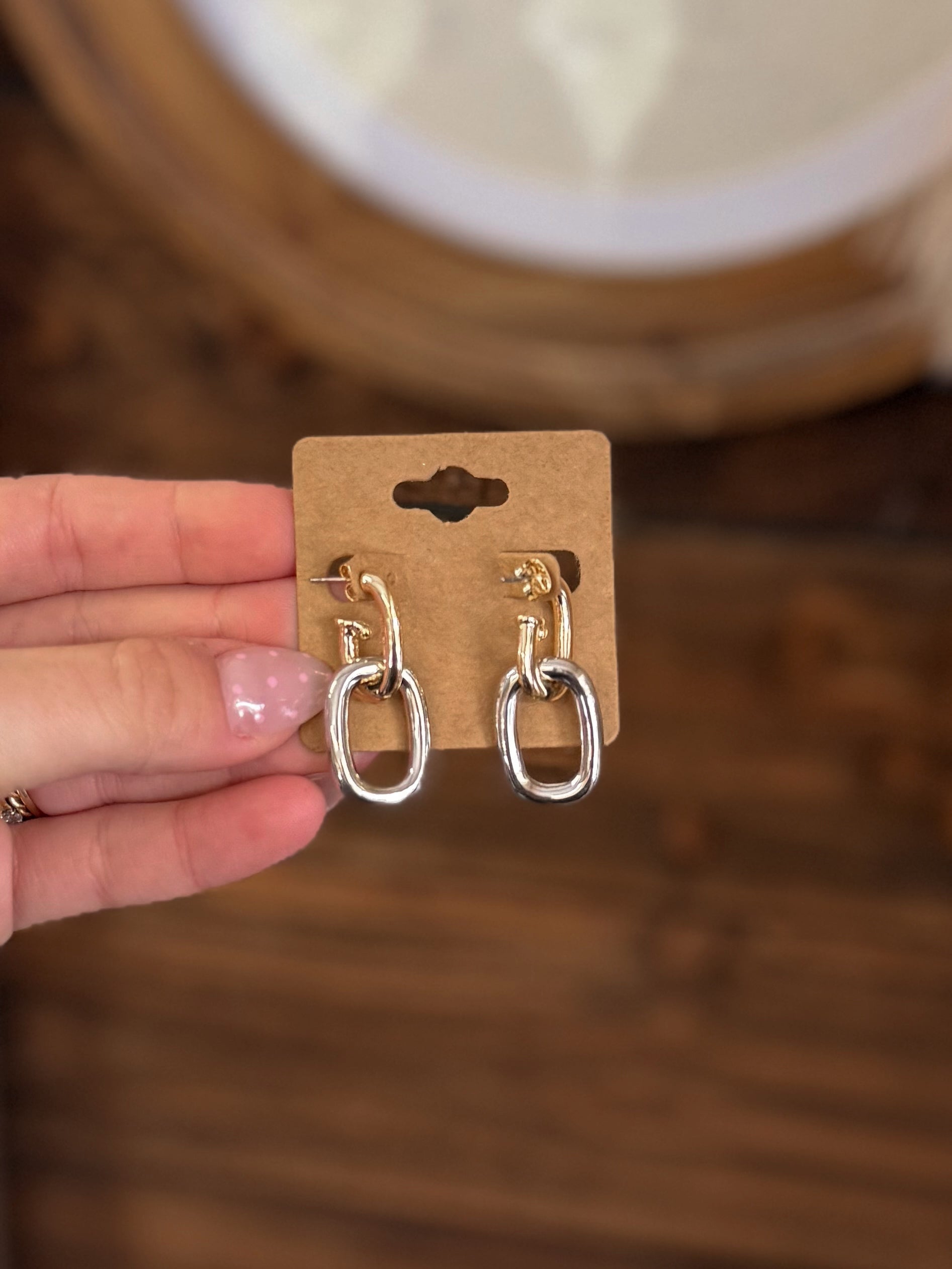 The Linked earring
