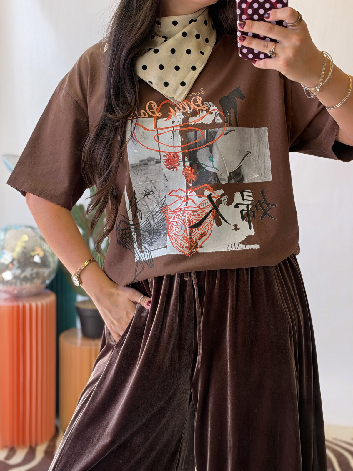 The Dilly Dally Tee