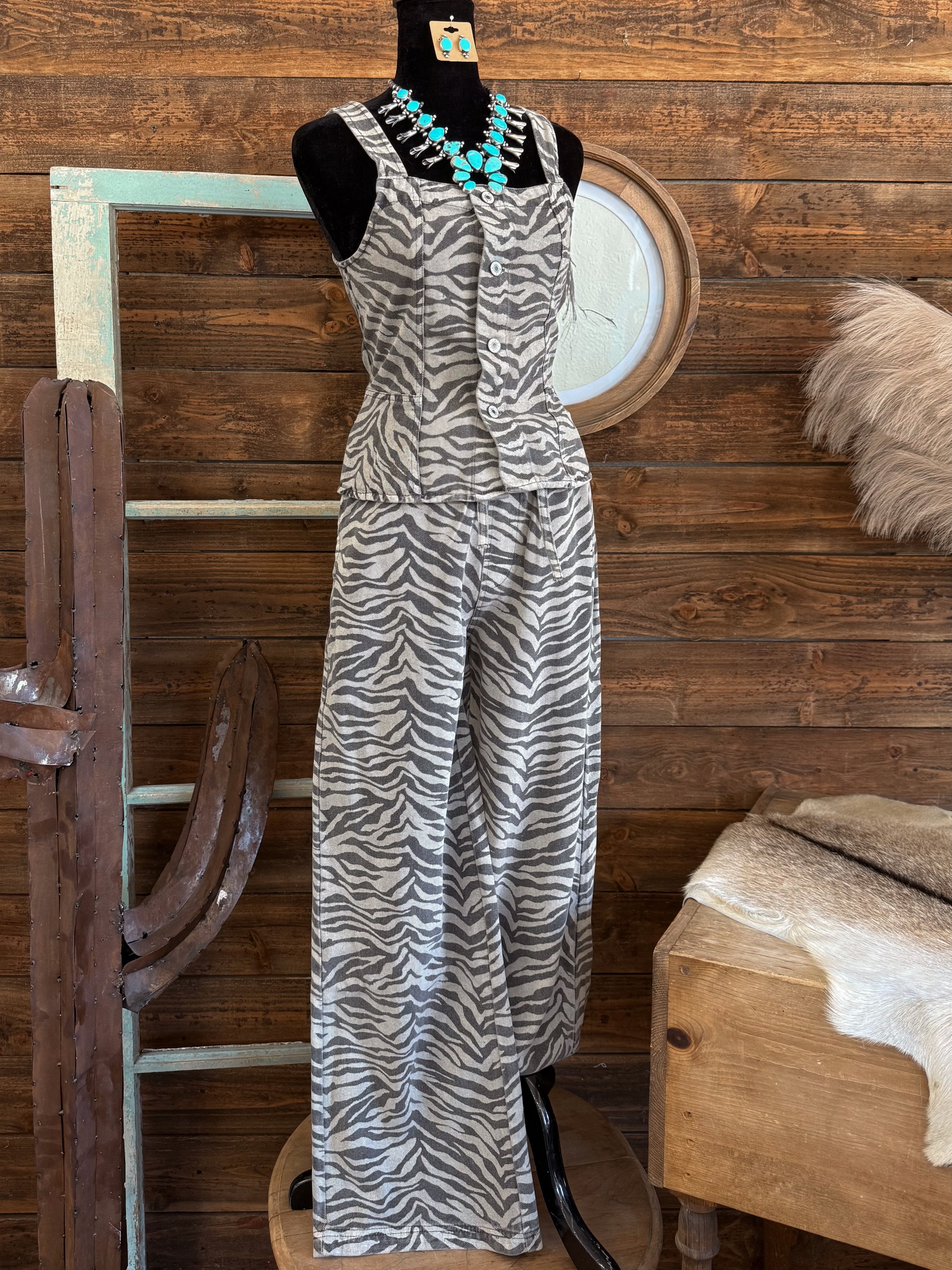 The Creek Zebra Pants Set
