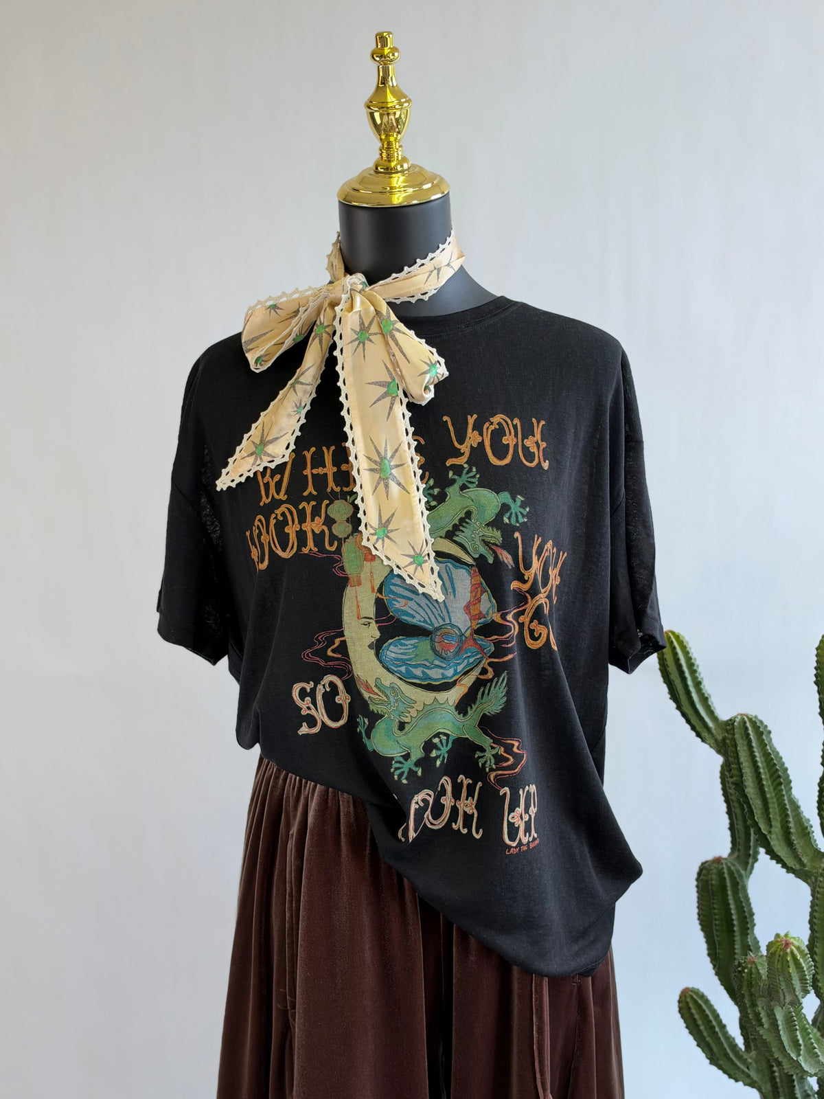The Look Up Tee