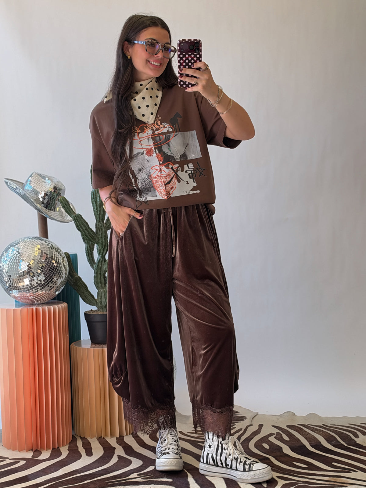 The Dilly Dally Tee
