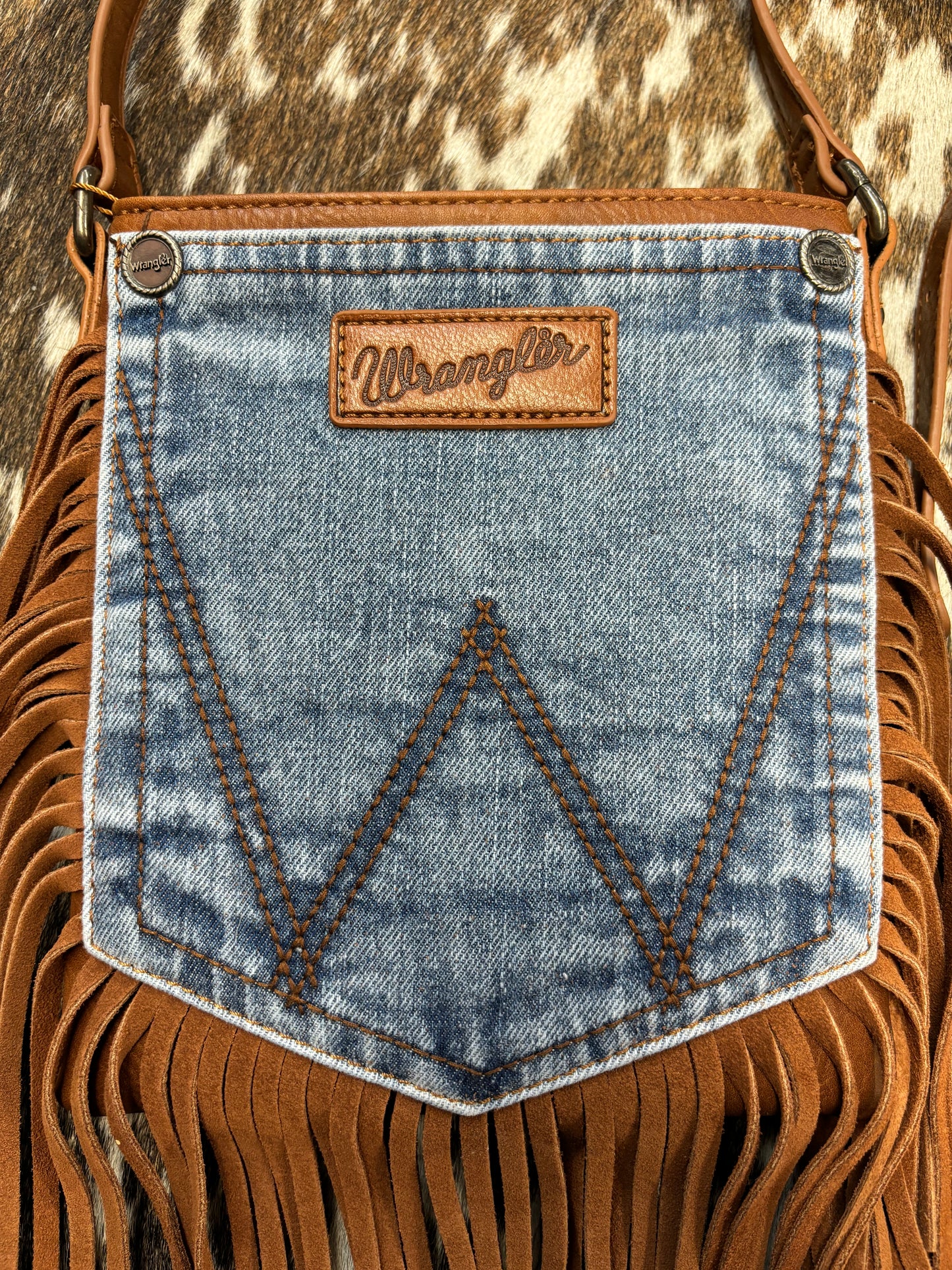 The Wrangler Leather Fringe Jean Pocket Crossbody - Tan