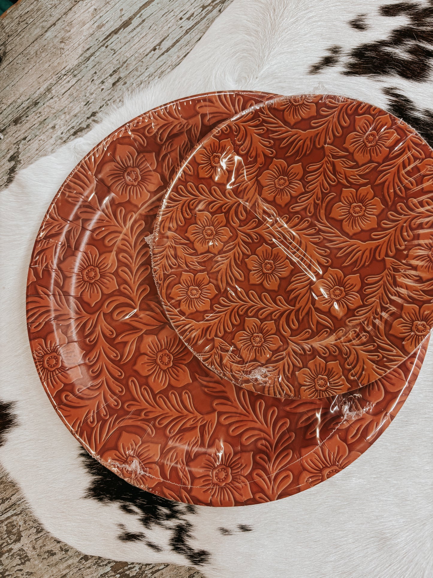 The Floral Tooled Leather Dinner Plate (Set of 8)