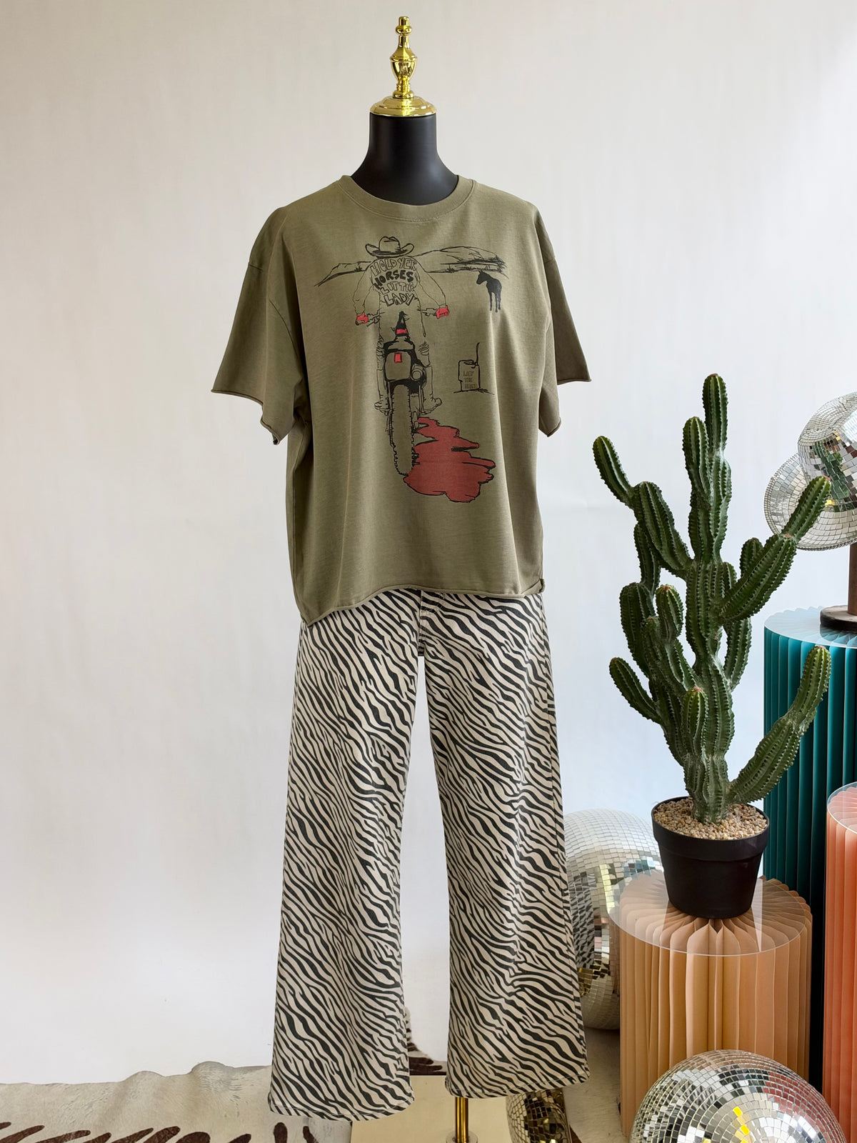 The Hold Your Horses Tee