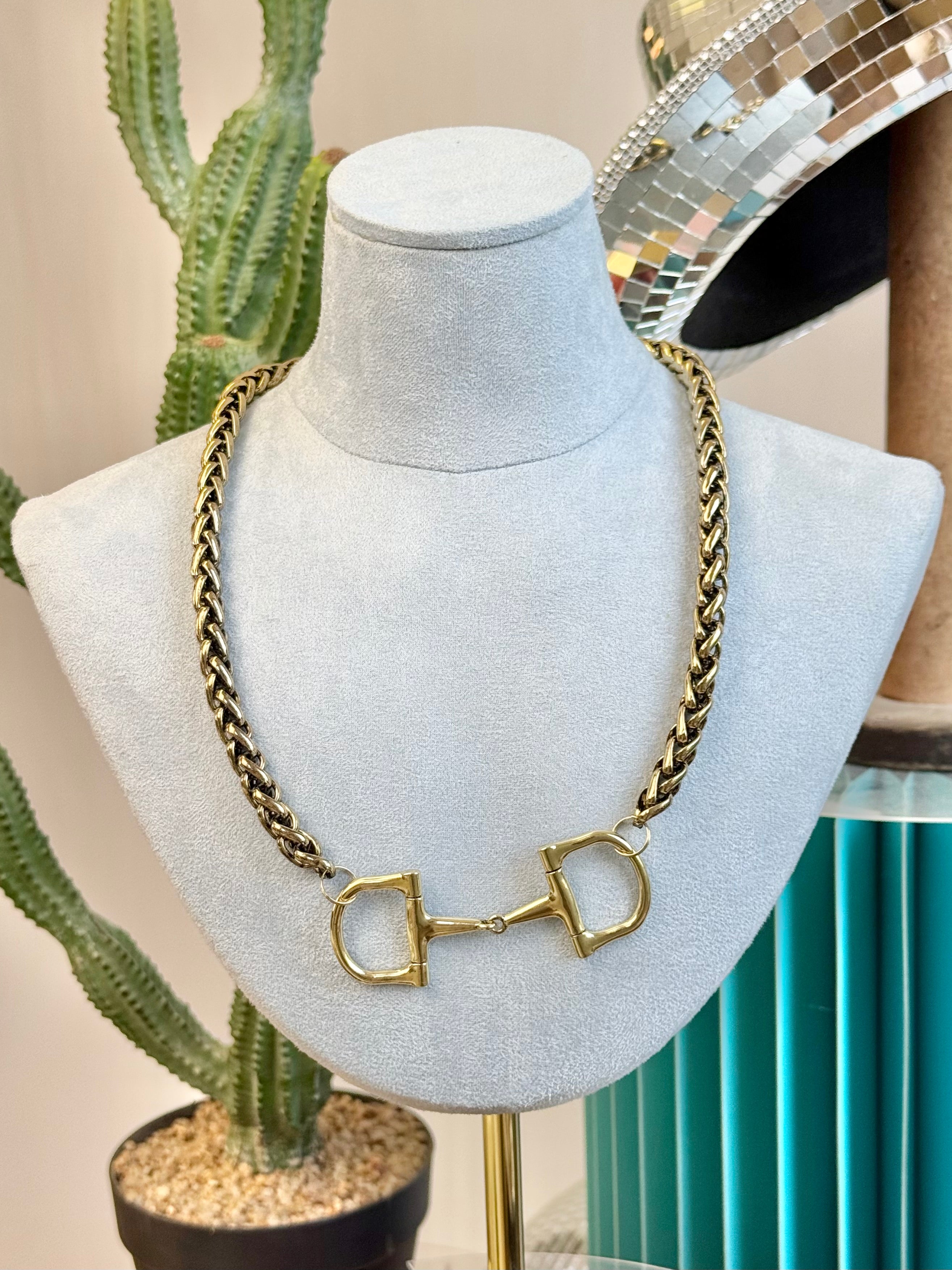 The Large Carter Necklace