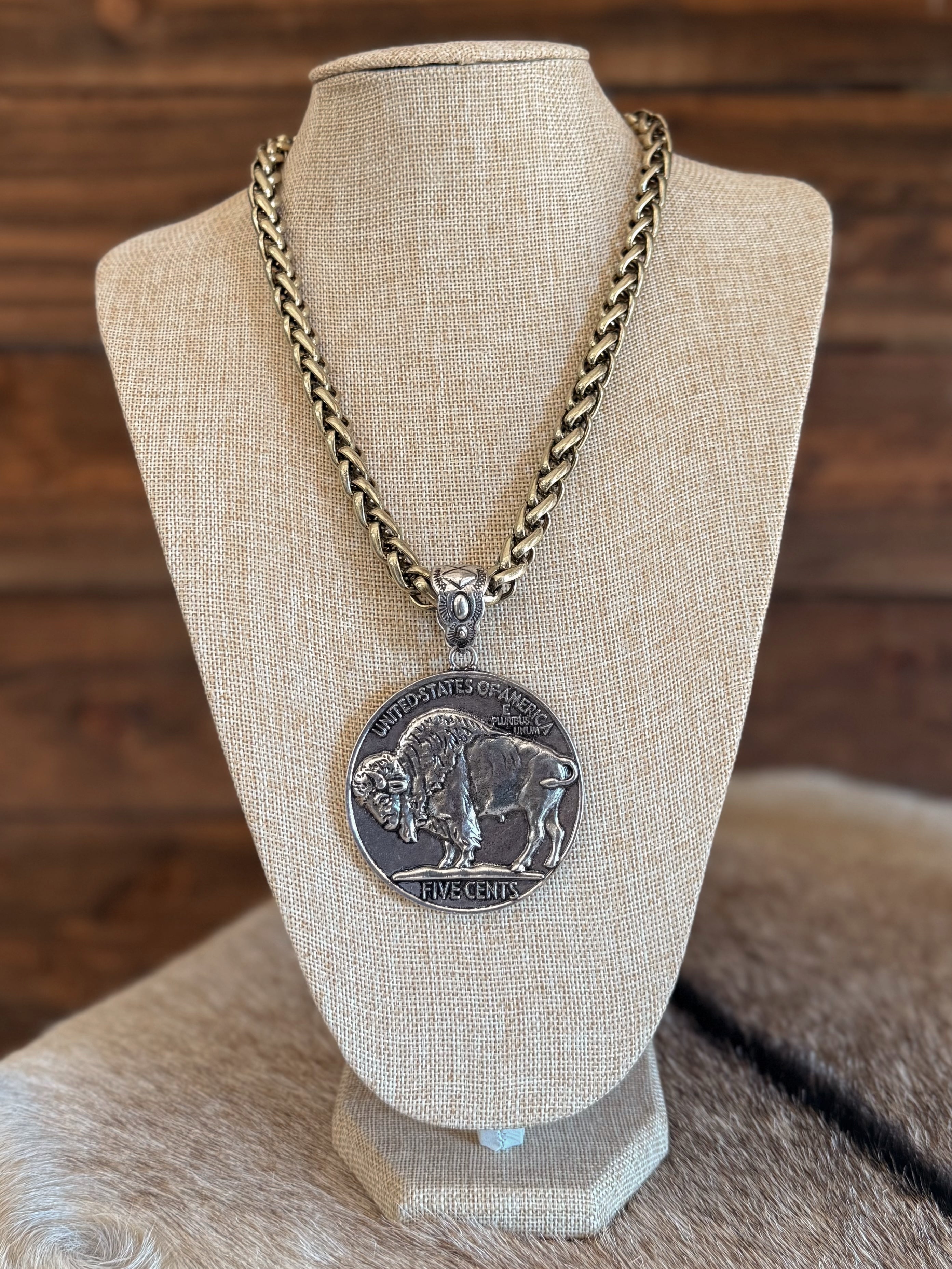 The Jesse Statement Necklace