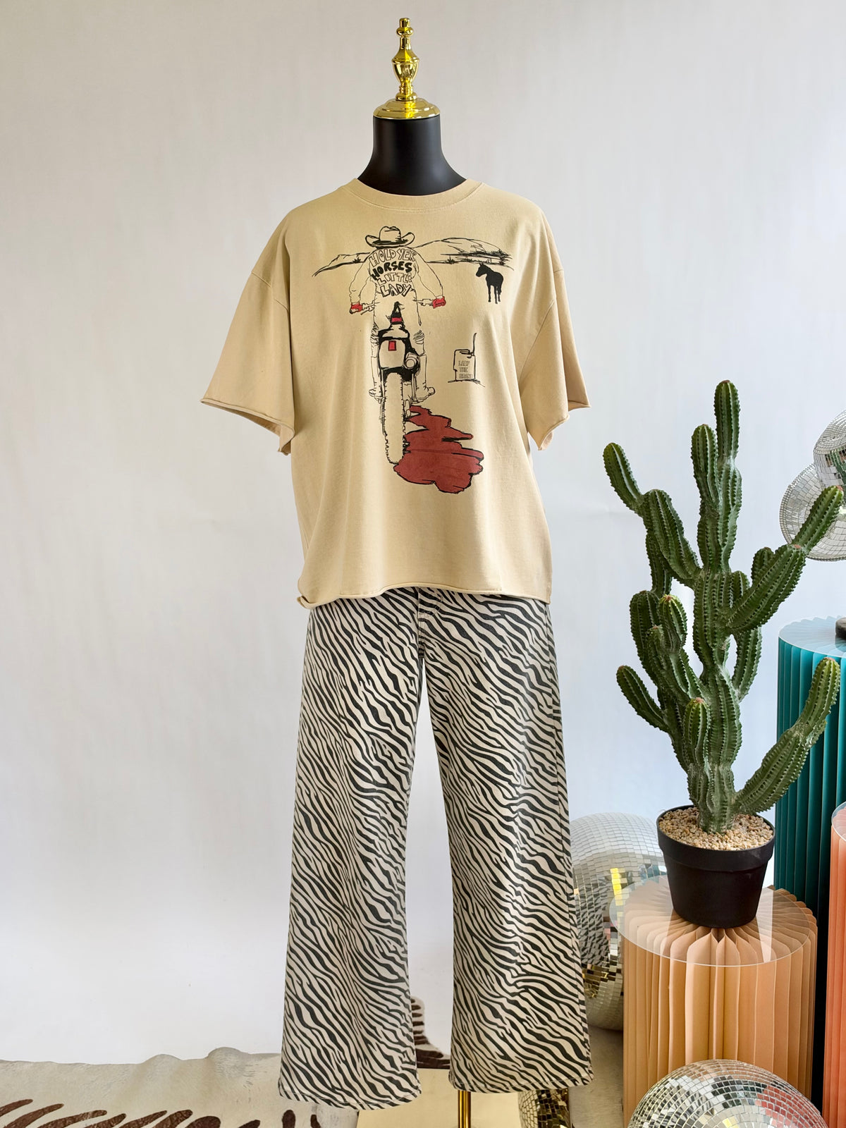 The Hold Your Horses Tee